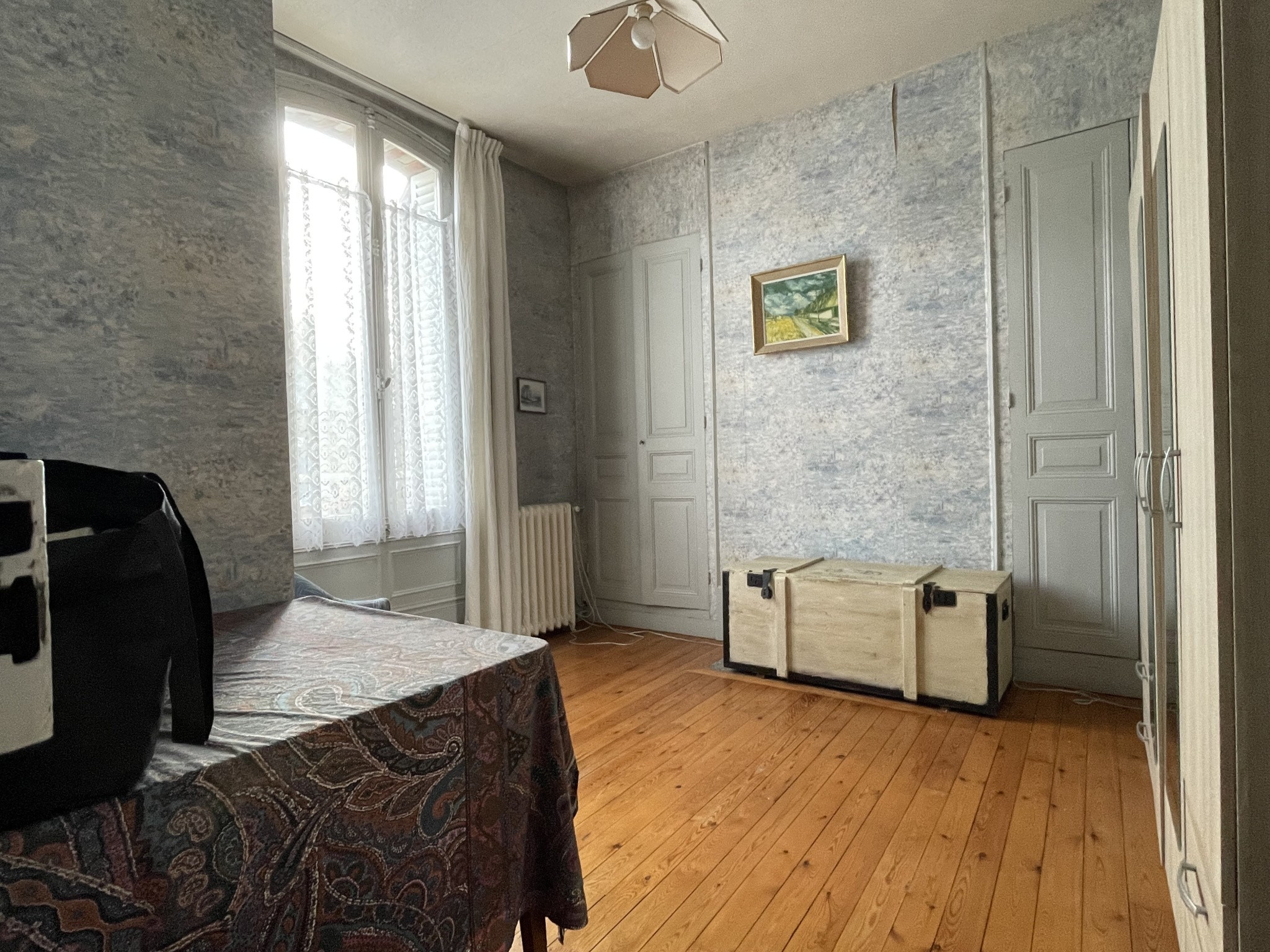 MAISON BOURGEOISE PROCHE DU CENTRE VILLE DE BEAUVAIS — photo 3