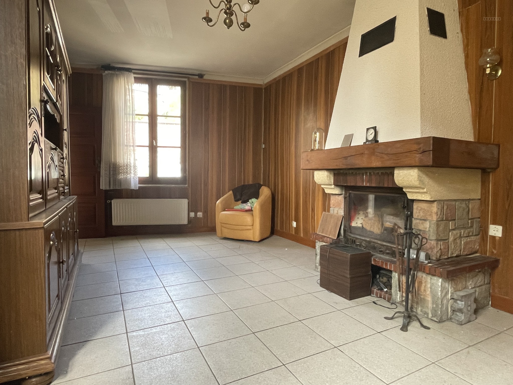 MAISON A RENOVER DANS LE QUARTIER DE MARISSEL — photo 3