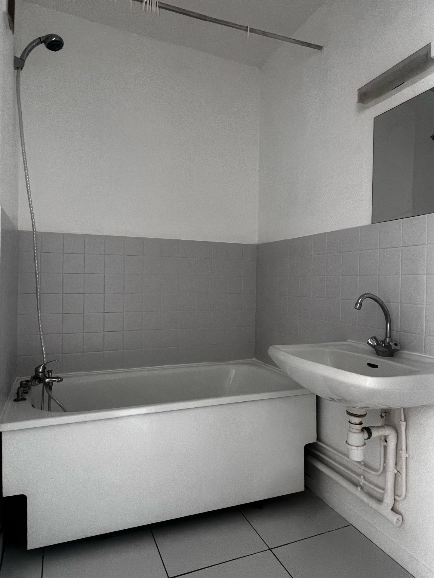 APPARTEMENT AU 2E ETAGE D'UN IMMEUBLE CALME SECTEUR ARGENTINE FACE AU PARC — photo 8