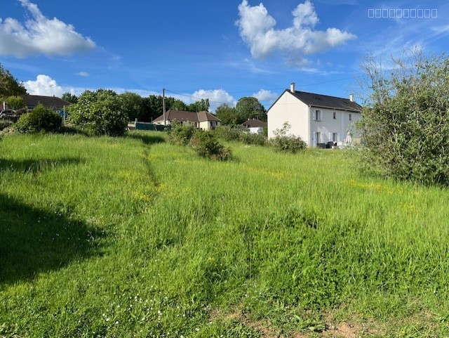 RARE ! TERRAIN A BATIR SITUE A GISORS MEME AVEC UNE GRANDE FACAD — photo 3