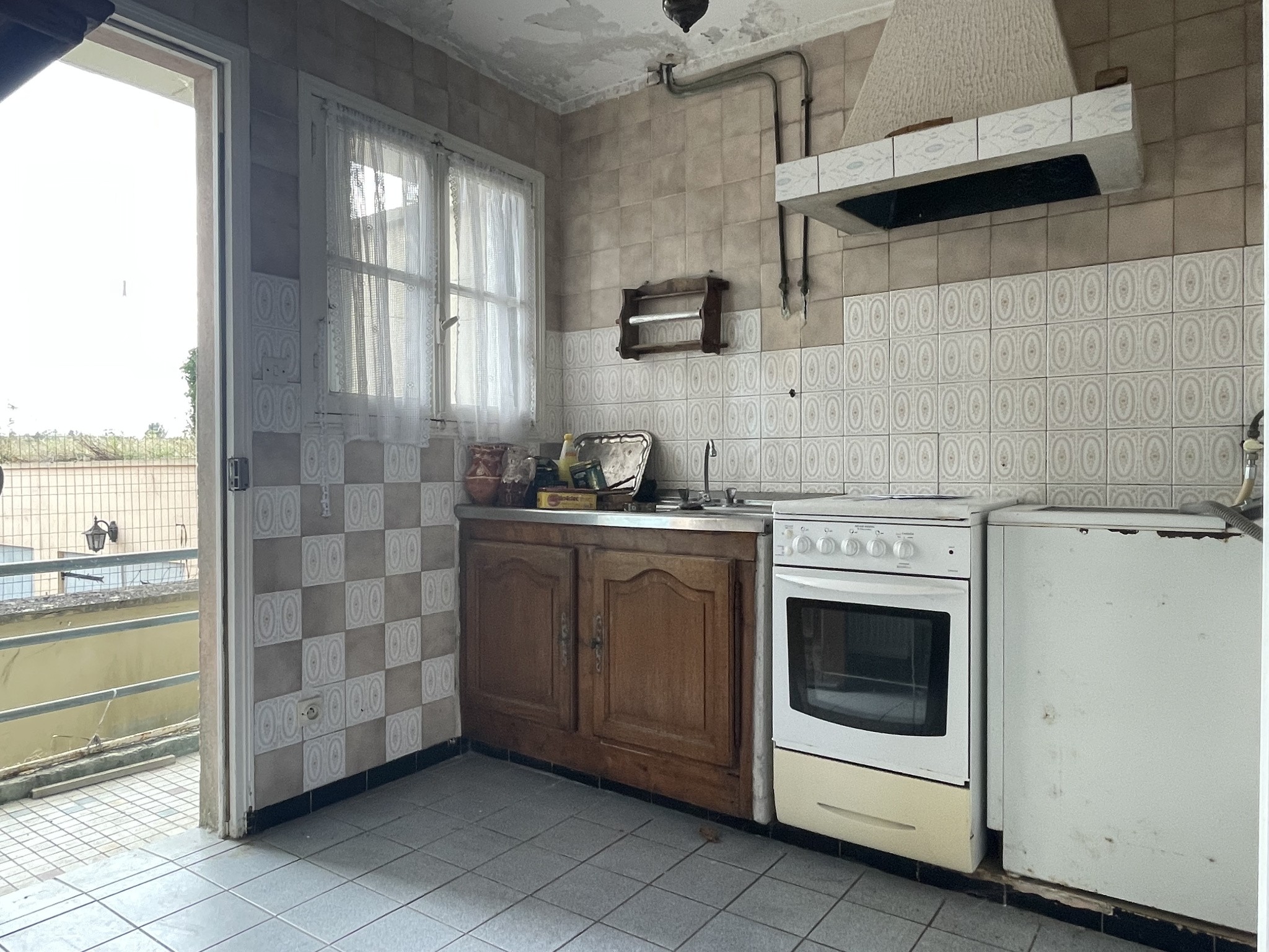 MAISON A RENOVER DANS LE QUARTIER DE MARISSEL — photo 4