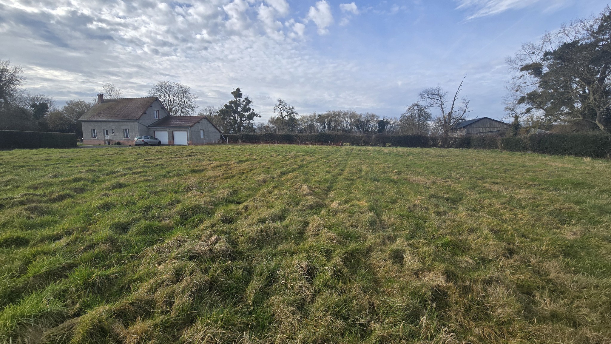 EXCLUSIVITE TERRAIN CLOS ET PAYSAGE DE 1362M2 HORS ABF — photo 2