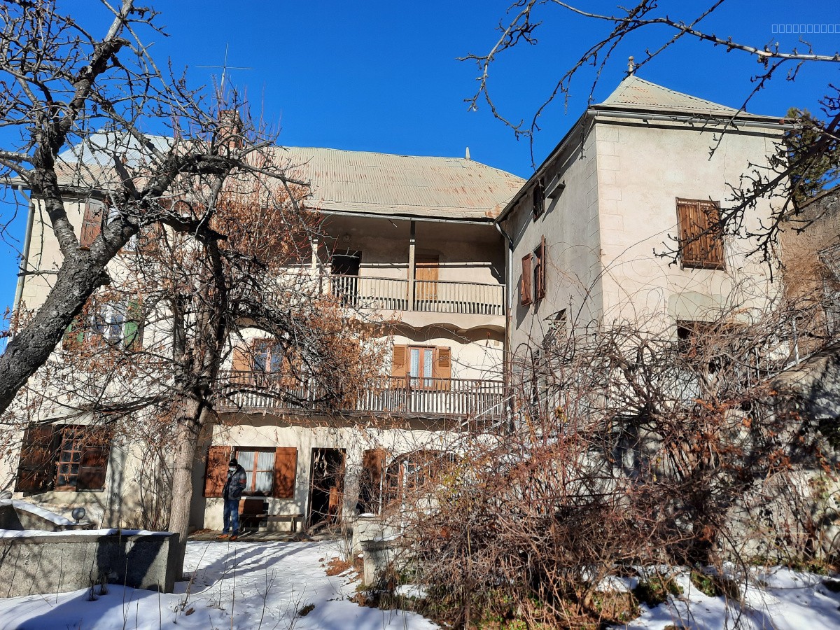 Briançon hauteurs versant Sud- MAISON 12 pièces — photo 5