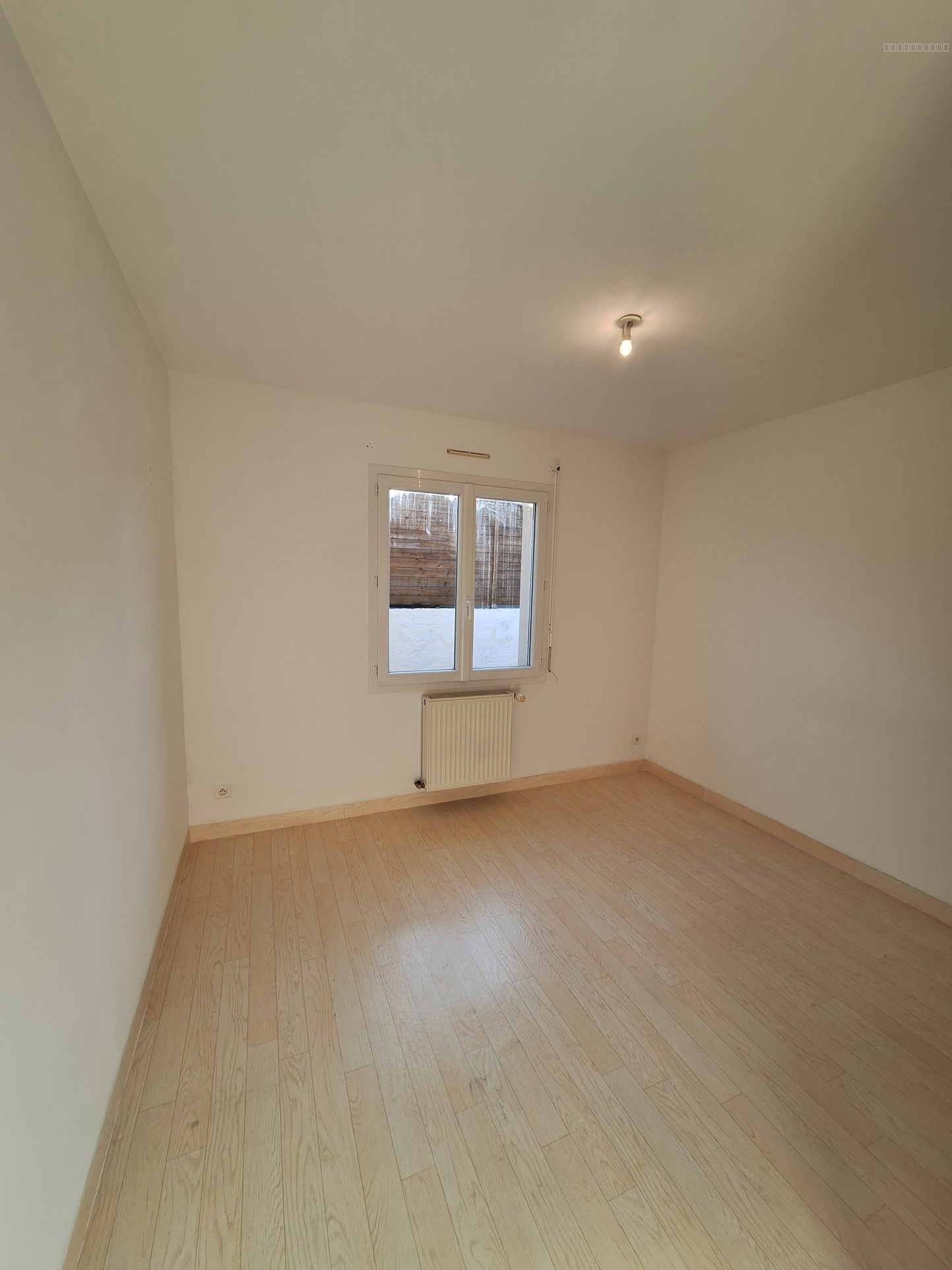 Maison au centre bourg de la chapelle basse mer — photo 9