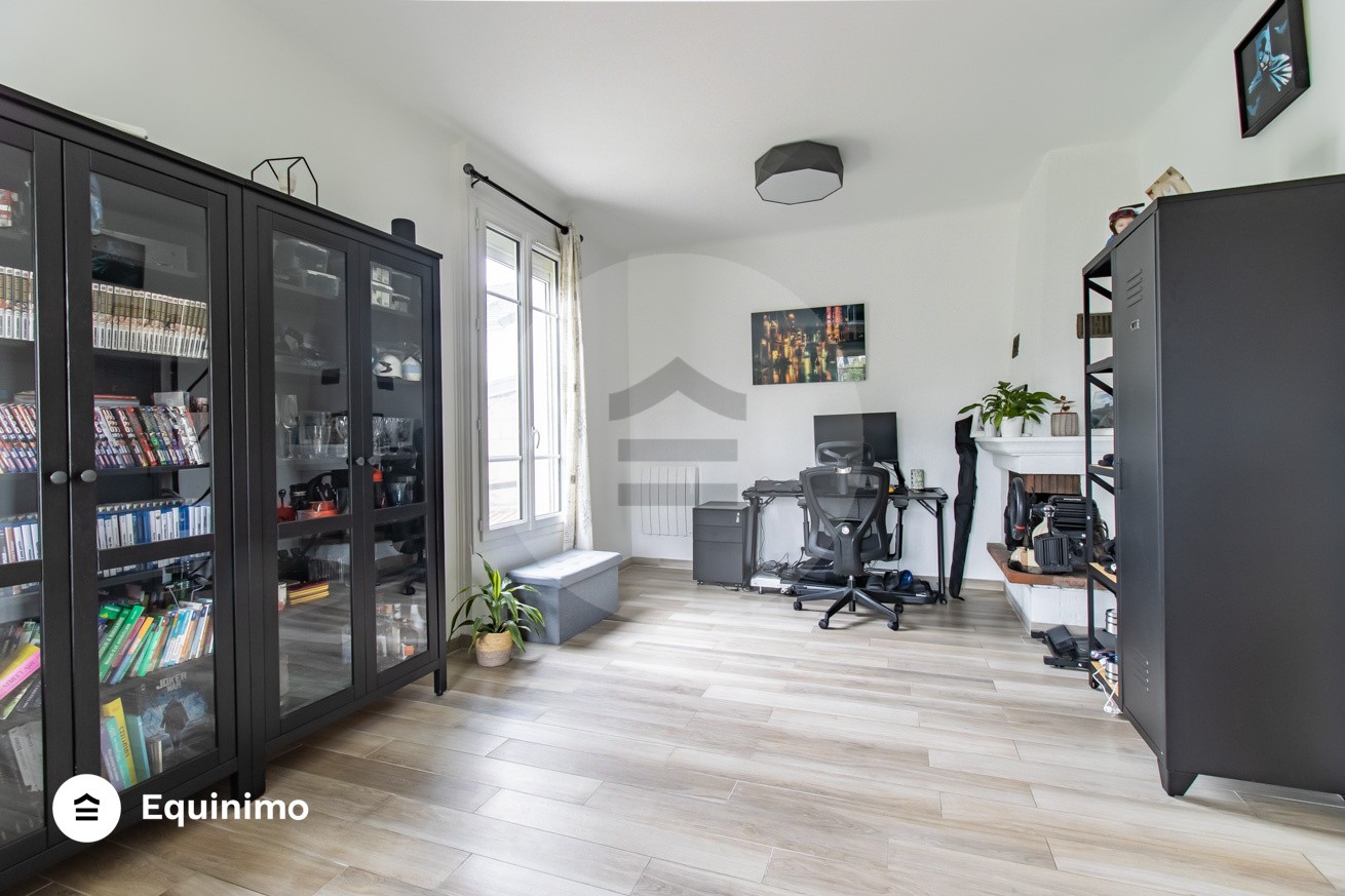Maison familiale de 6 pièces de 205m2, située sur une parcelle de 470m2 — photo 4