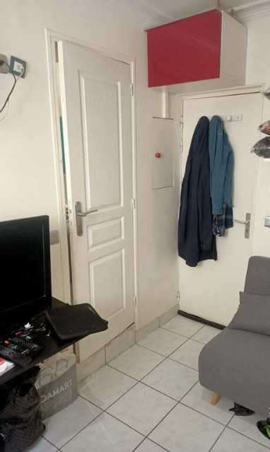 Studio 9,50m2 située Rue Chappe — photo 2