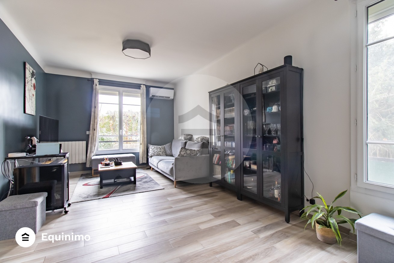 Maison familiale de 6 pièces de 205m2, située sur une parcelle de 470m2 — photo 2
