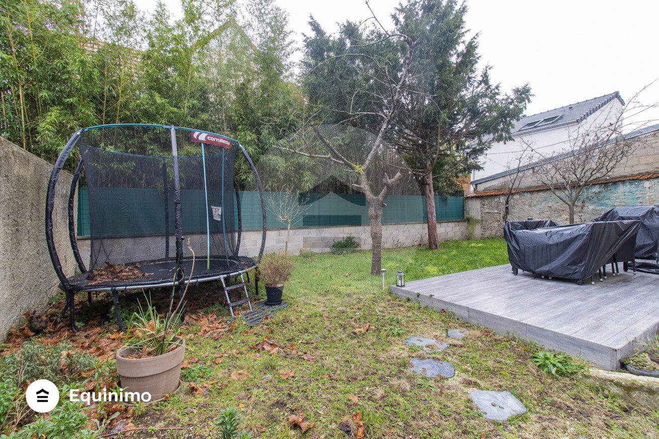 Maison familiale de 6 pièces de 205m2, située sur une parcelle de 470m2 — photo 8