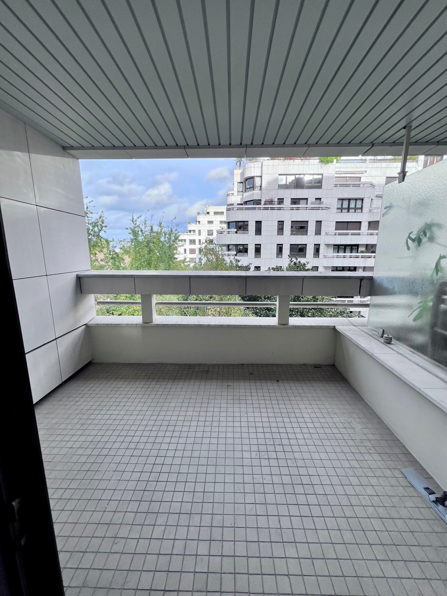 LEVALLOIS PERRET - METRO PONT DE LEVALLOIS - MEUBLE 2 PIECES — photo 6