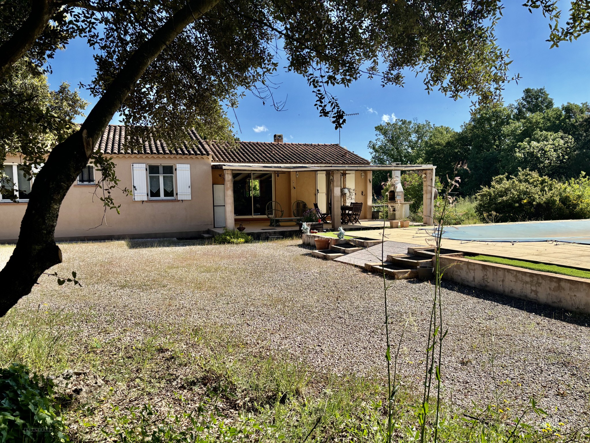 Maison plein pied à Régusse — photo 2