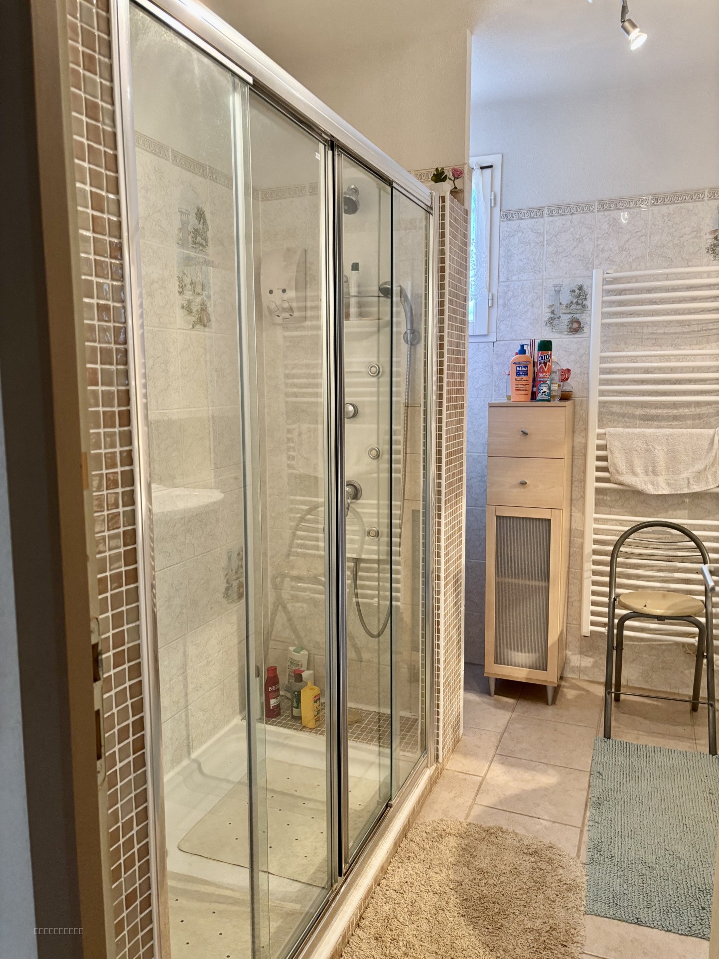 Maison plein pied à Régusse — photo 16