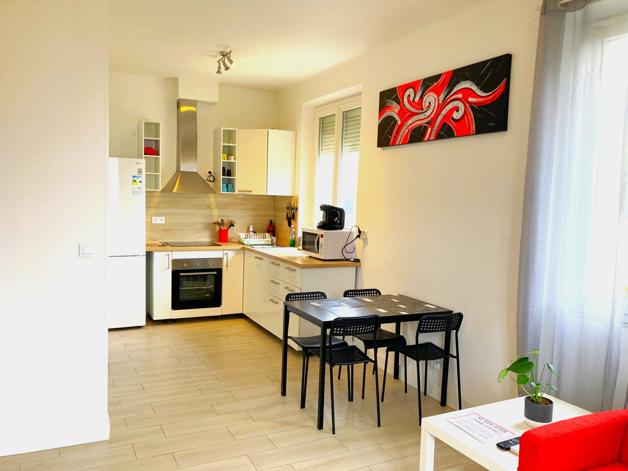 Villa rénovée divisée en 4 appartements à La Ciotat 50 m de la mer — photo 11