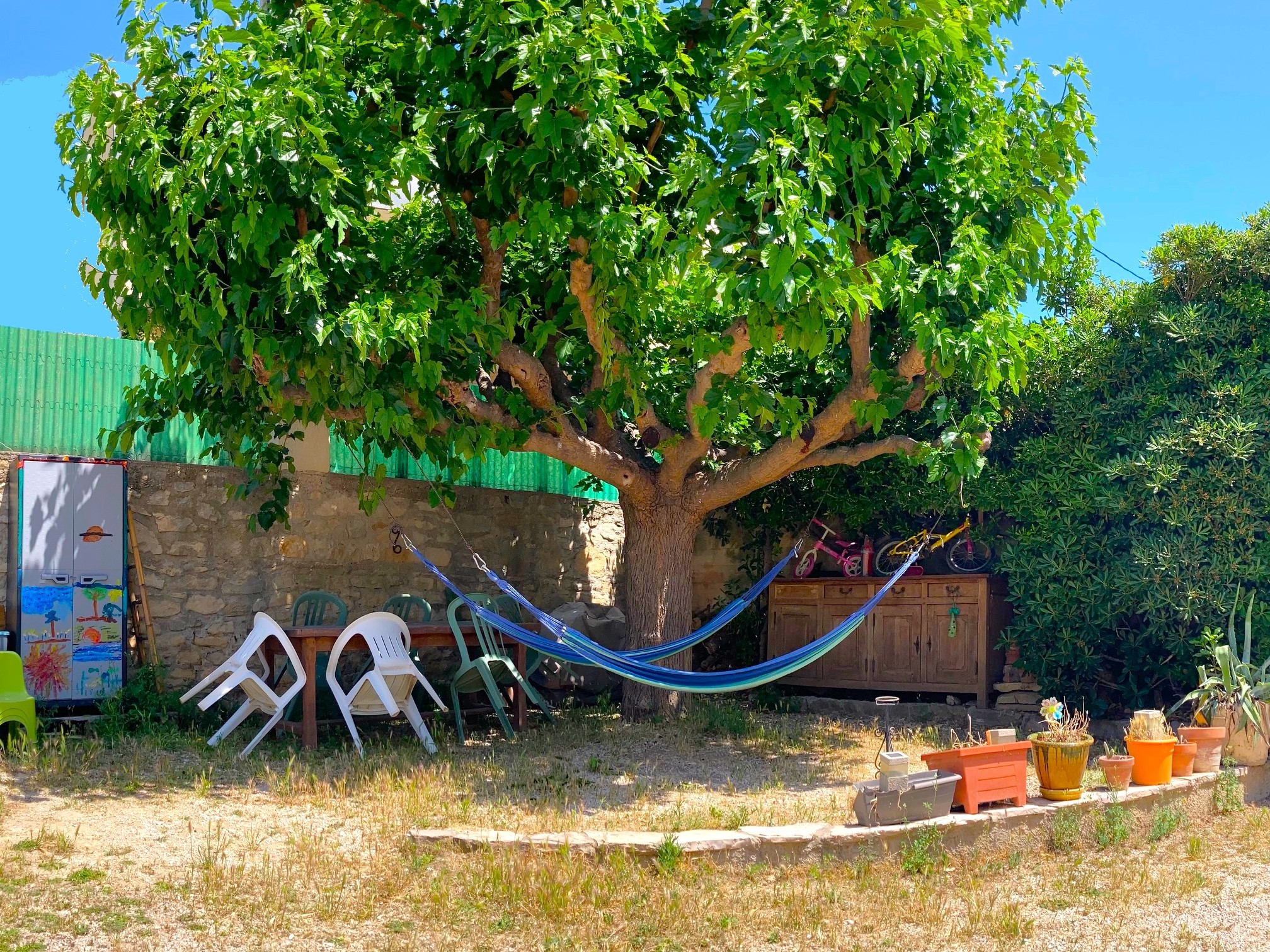 Villa rénovée divisée en 4 appartements à La Ciotat 50 m de la mer — photo 2