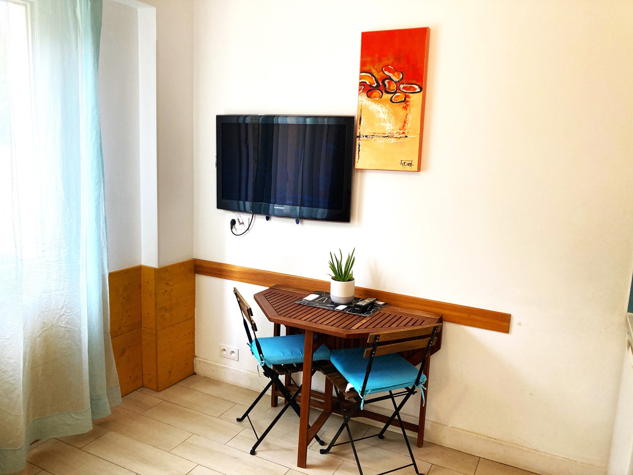 Villa rénovée divisée en 4 appartements à La Ciotat 50 m de la mer — photo 17