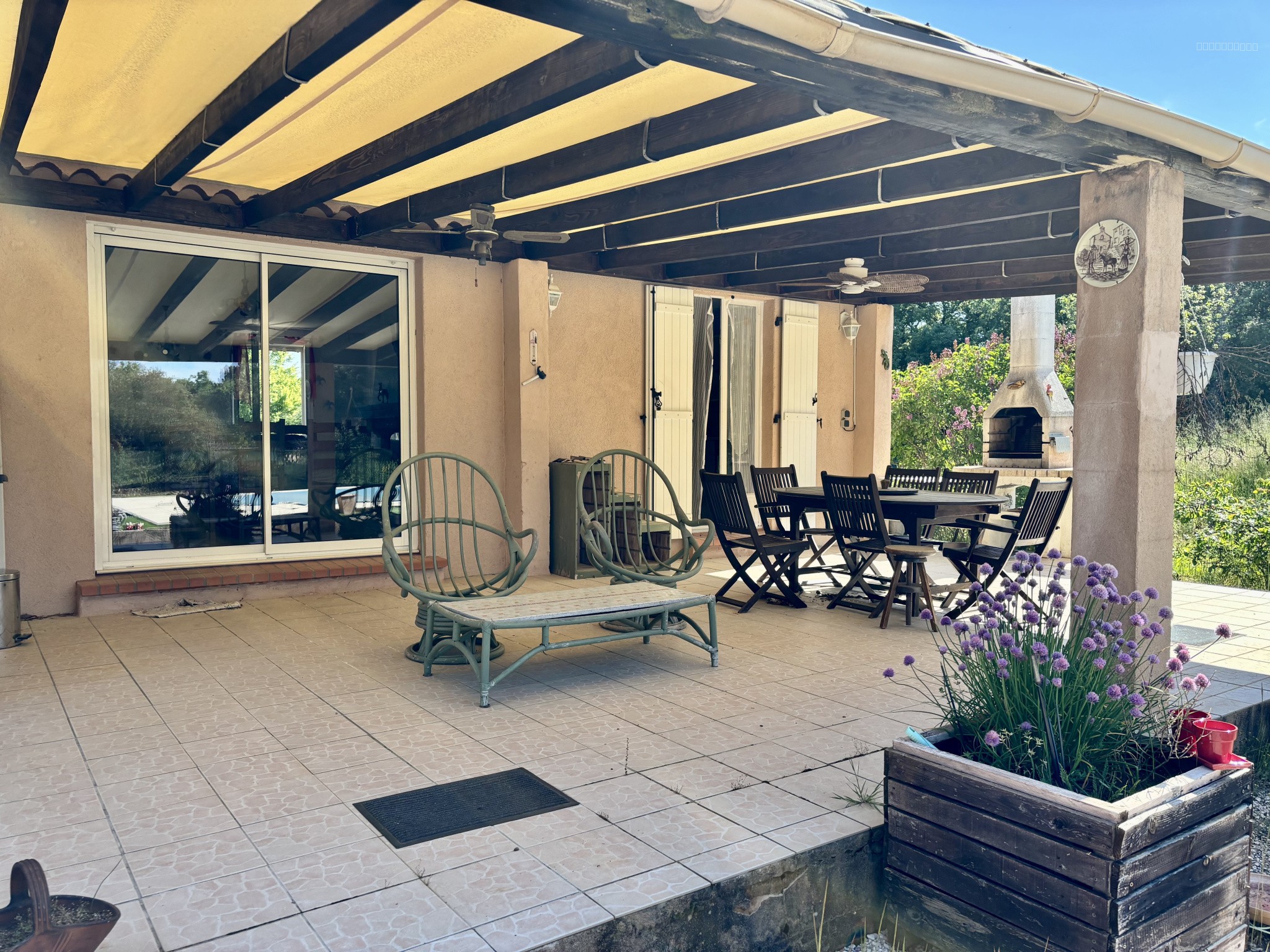 Maison plein pied à Régusse — photo 3