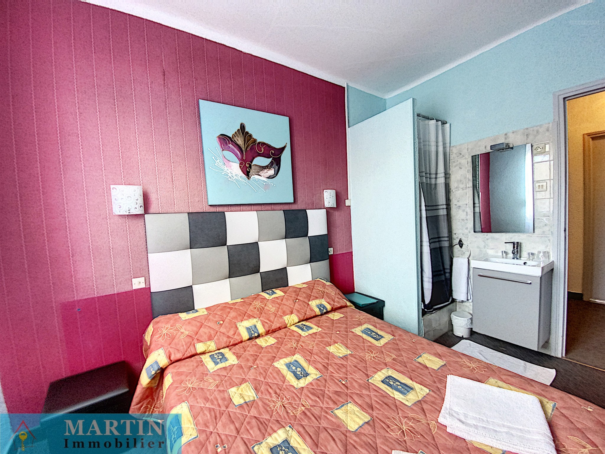 Fond et murs commerciaux d'un Restaurant, 4 Gites et Maison d’habitation de 7 pièces en vente au Perthus (66) — photo 5