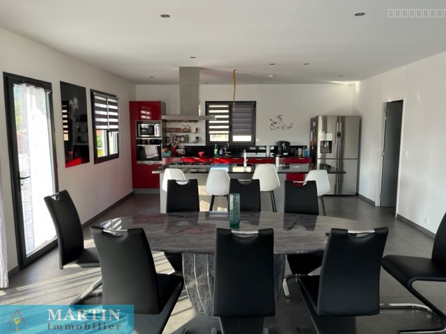 Villa 6 pièces avec piscine — photo 9