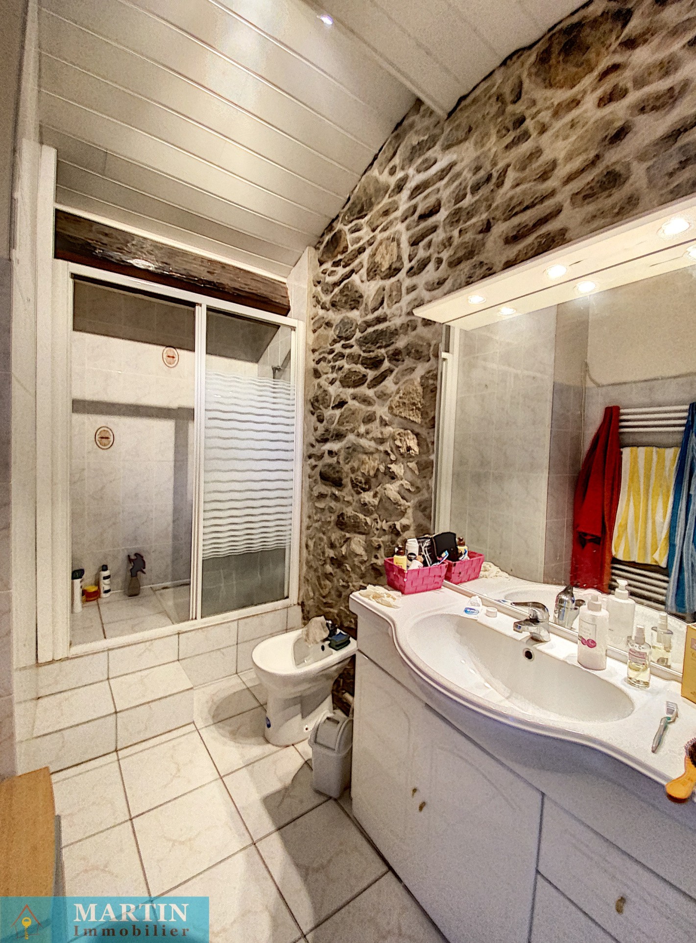 Fond et murs commerciaux d'un Restaurant, 4 Gites et Maison d’habitation de 7 pièces en vente au Perthus (66) — photo 17