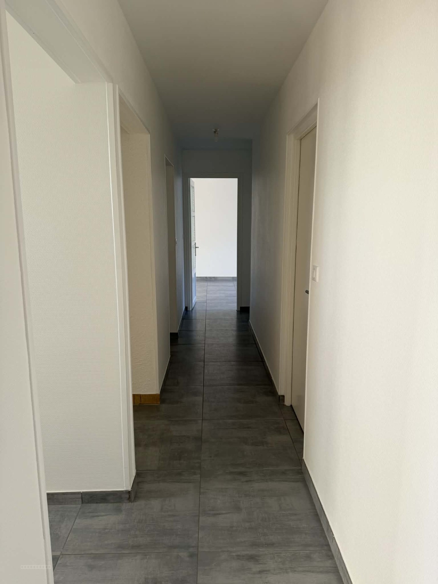 MAISON F5 A LOUER COMPLETEMENT RENOVEE — photo 4