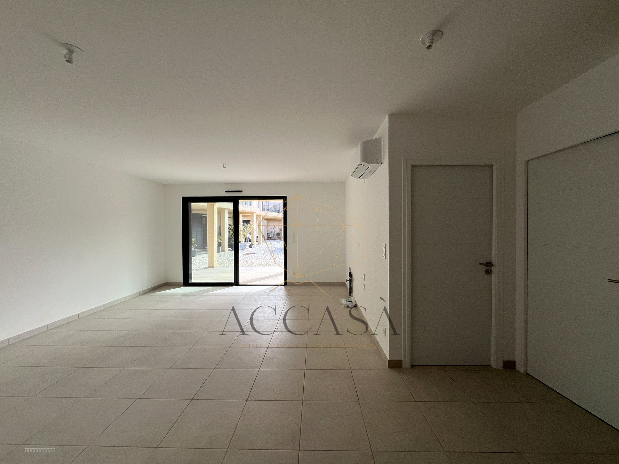À vendre   Appartement 2 pièces avec terrasse et parking à Bonifacio — photo 6