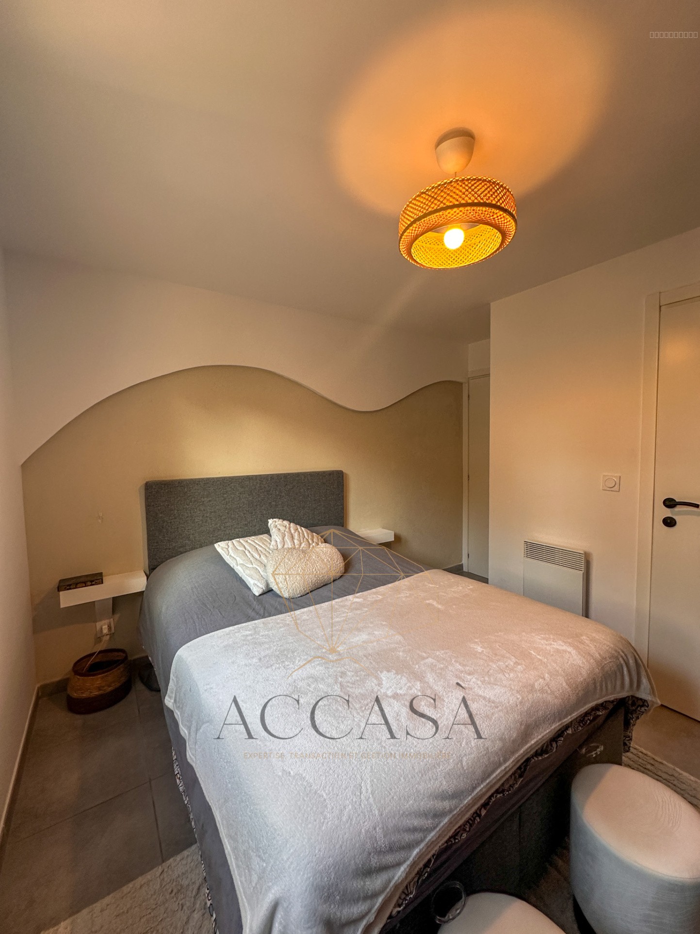 Bel appartement T2 rénové à neuf dans copropriété proche de la plage — photo 3