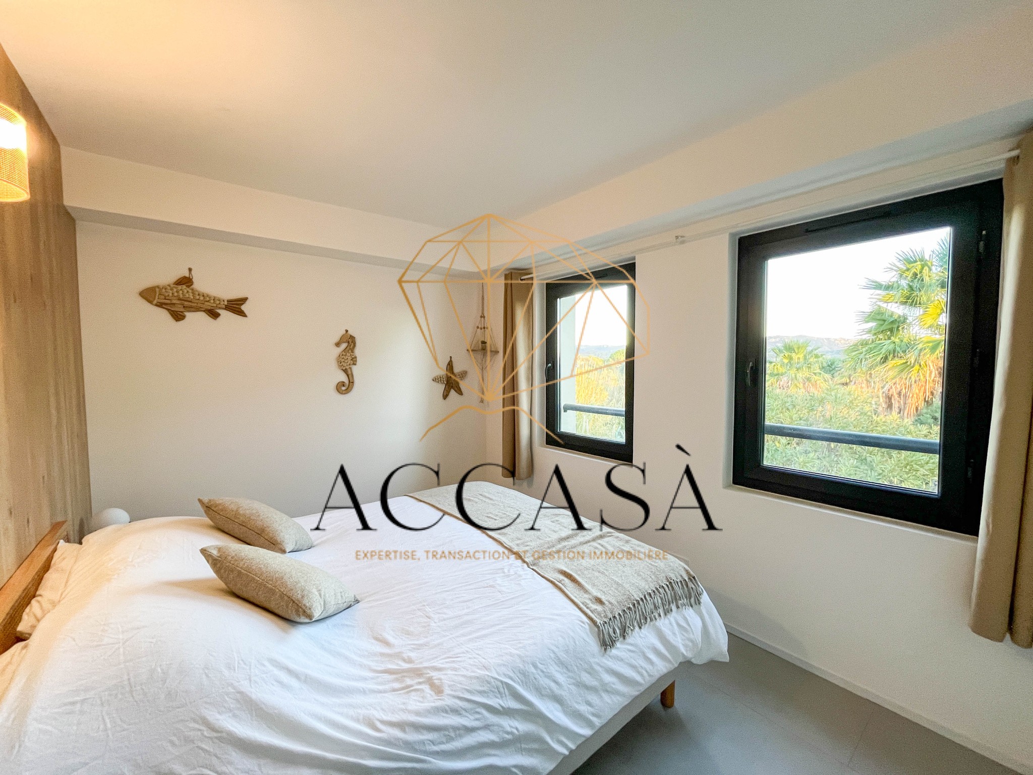 Appartement T3 pieds dans l’eau avec vue mer à Pianottoli-Caldarello — photo 17
