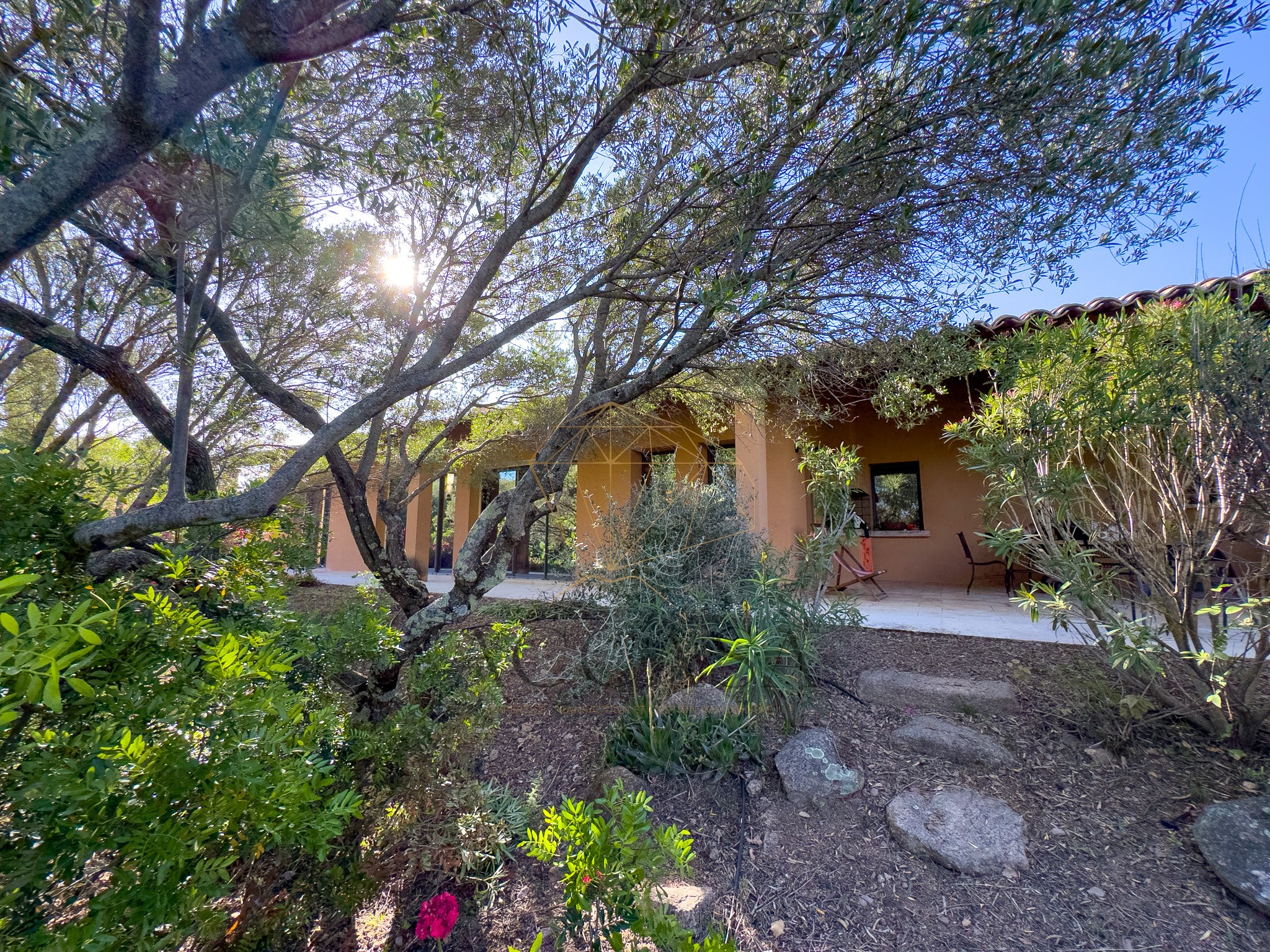Propriété d’exception à Figari   Maison principale et dépendance dans un écrin naturel — photo 2