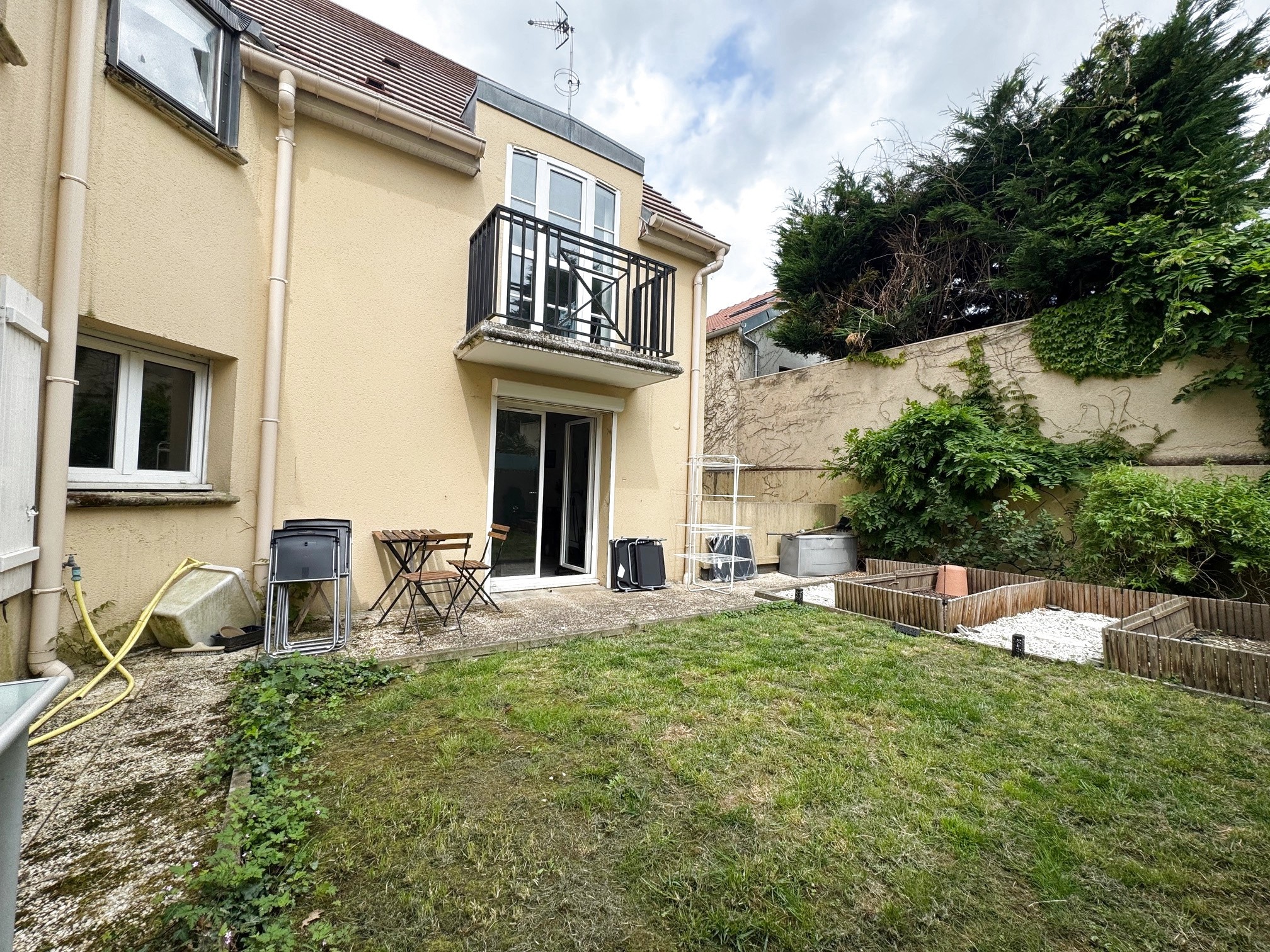 Roissy-en-France, appartement de 2 pièces avec jardin et garage en sous sol — photo 7