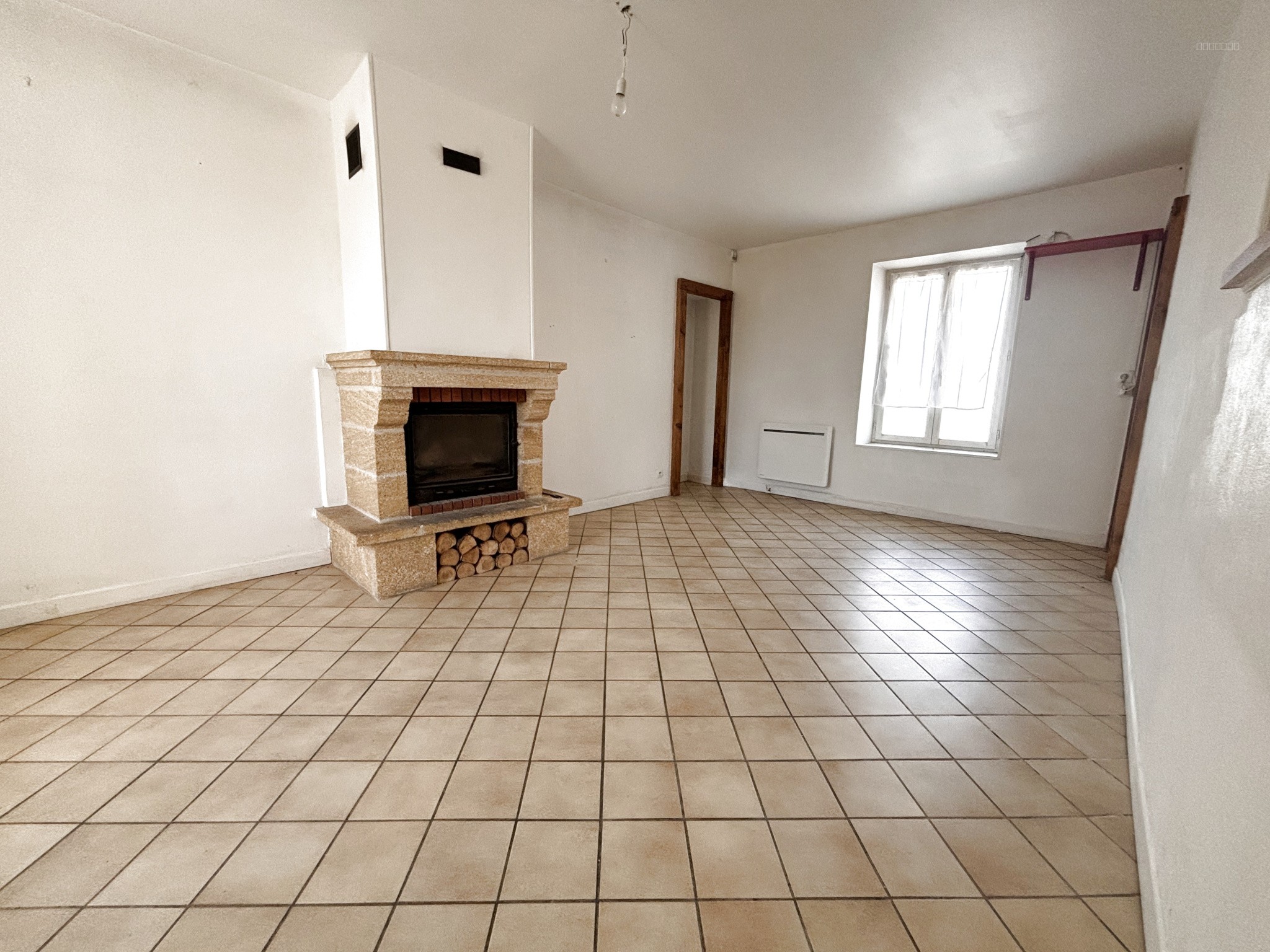 Thiers sur Thève, Maison de Village de 4 pièces  avec jardin de 651 m2 — photo 3