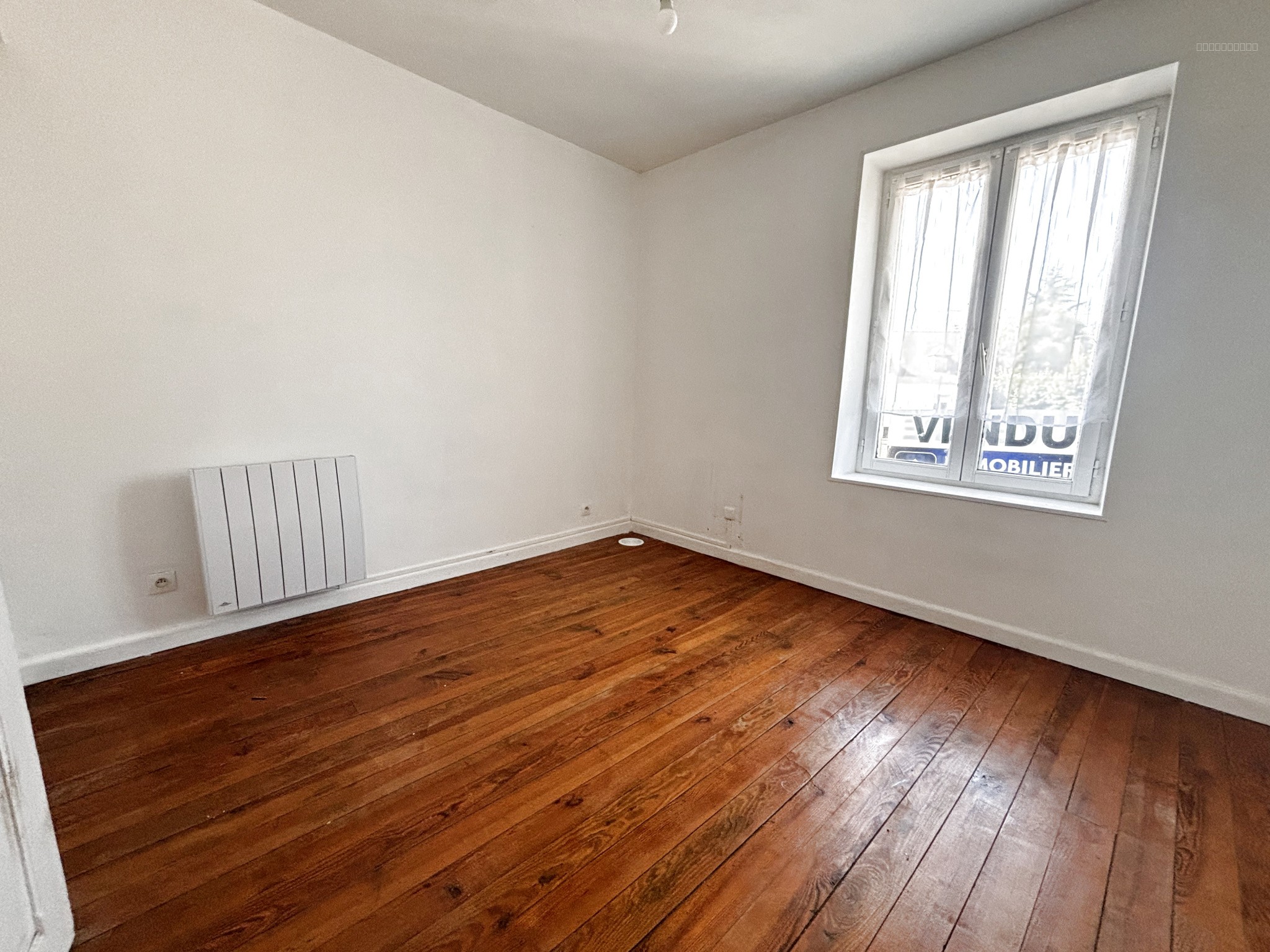 Thiers sur Thève, Maison de Village de 4 pièces  avec jardin de 651 m2 — photo 7