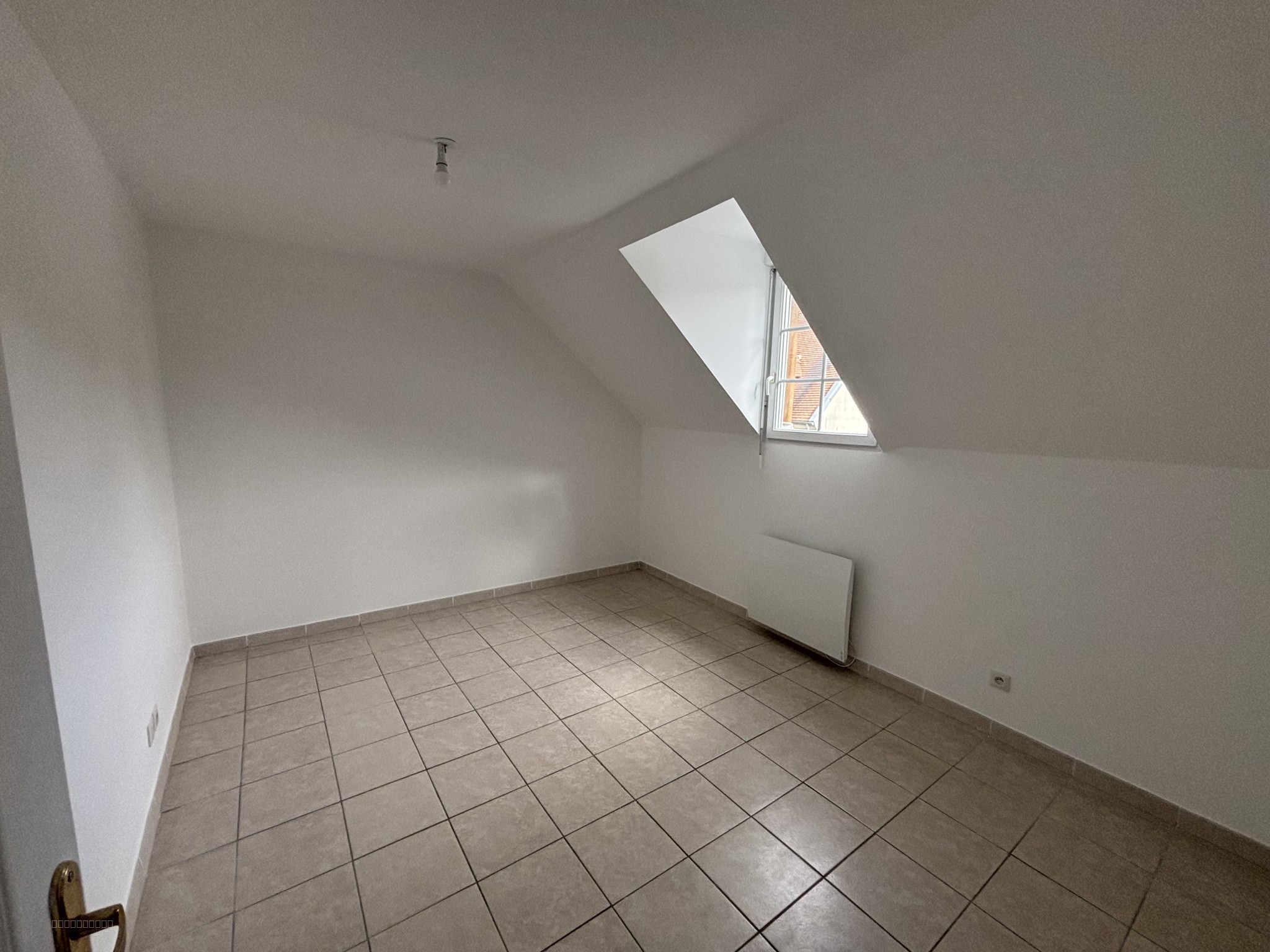 A Mortefontaine, Maison de 4 pièces de 102 mètres carré — photo 6