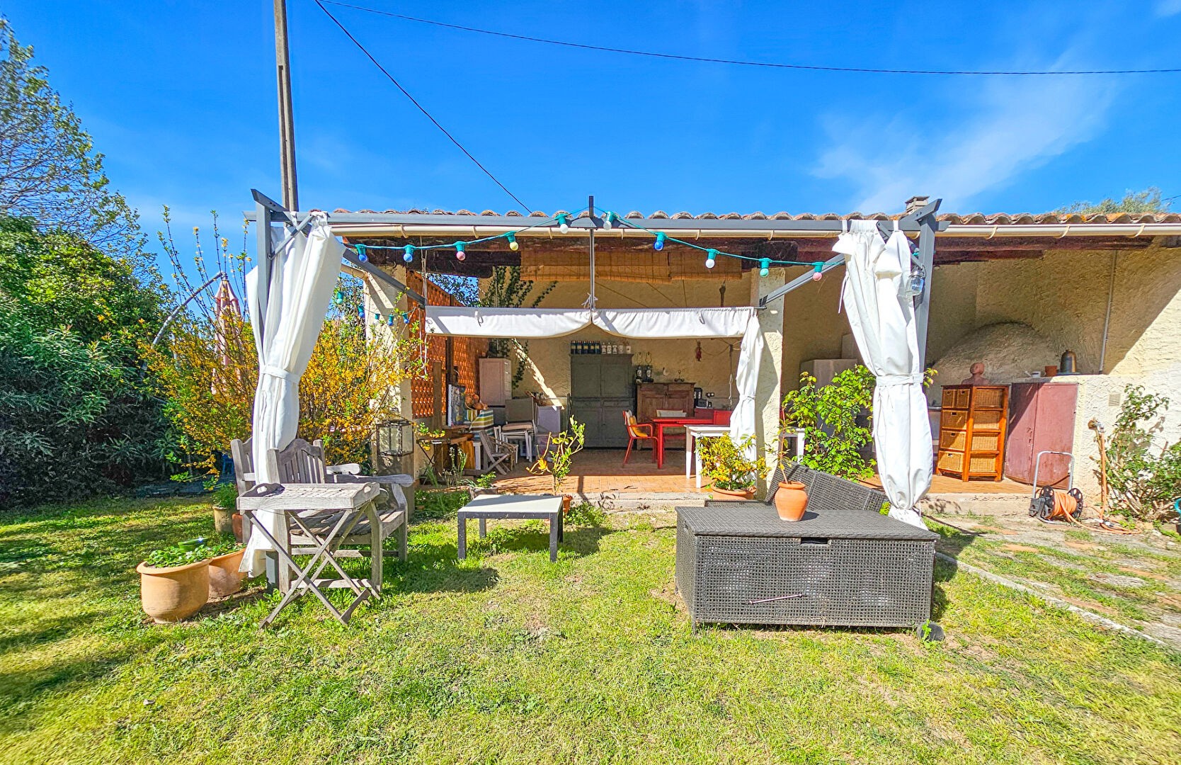 Maison de village avec jardin piscine et garage - la vie au Mas — photo 20