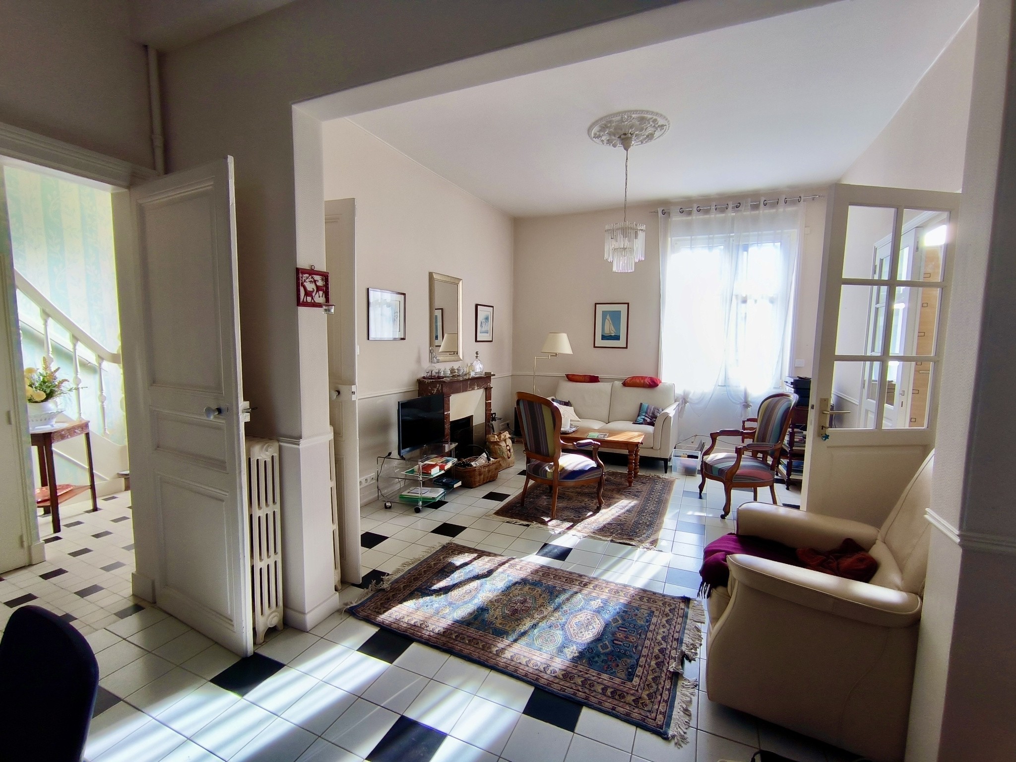 Nantes Saint-Jacques. Maison de caractère avec garage, proche tramway. 628 800 € FAI — photo 4