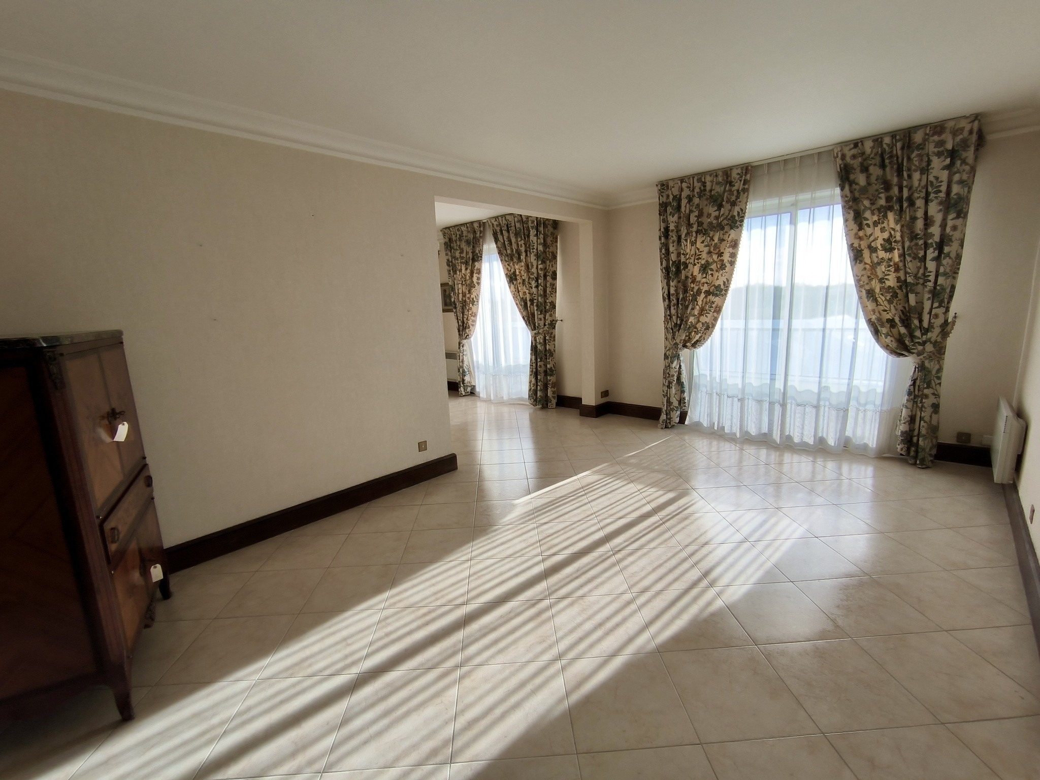 Nantes Saint-Jacques. Appartement 3 chambres avec balcon et garage. 256 700 € FAI — photo 2