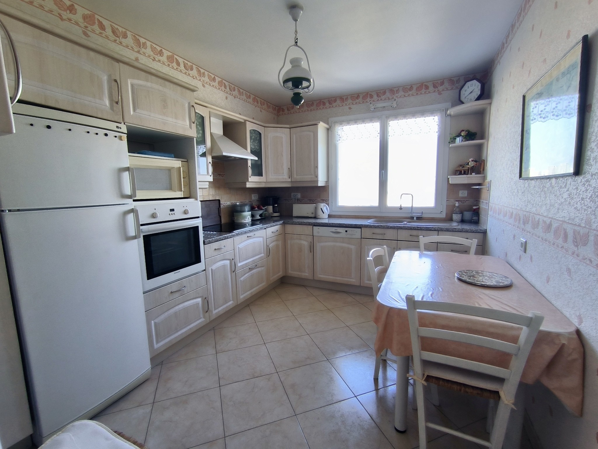 Nantes Saint-Jacques. Appartement 3 chambres avec balcon et garage. 256 700 € FAI — photo 3