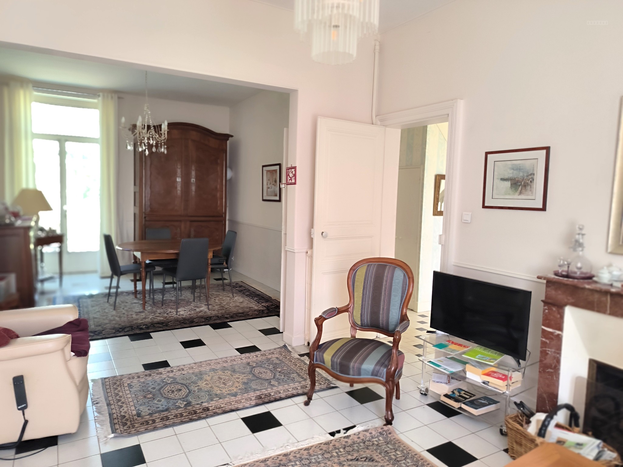 Nantes Saint-Jacques. Maison de caractère avec garage, proche tramway. 628 800 € FAI — photo 3