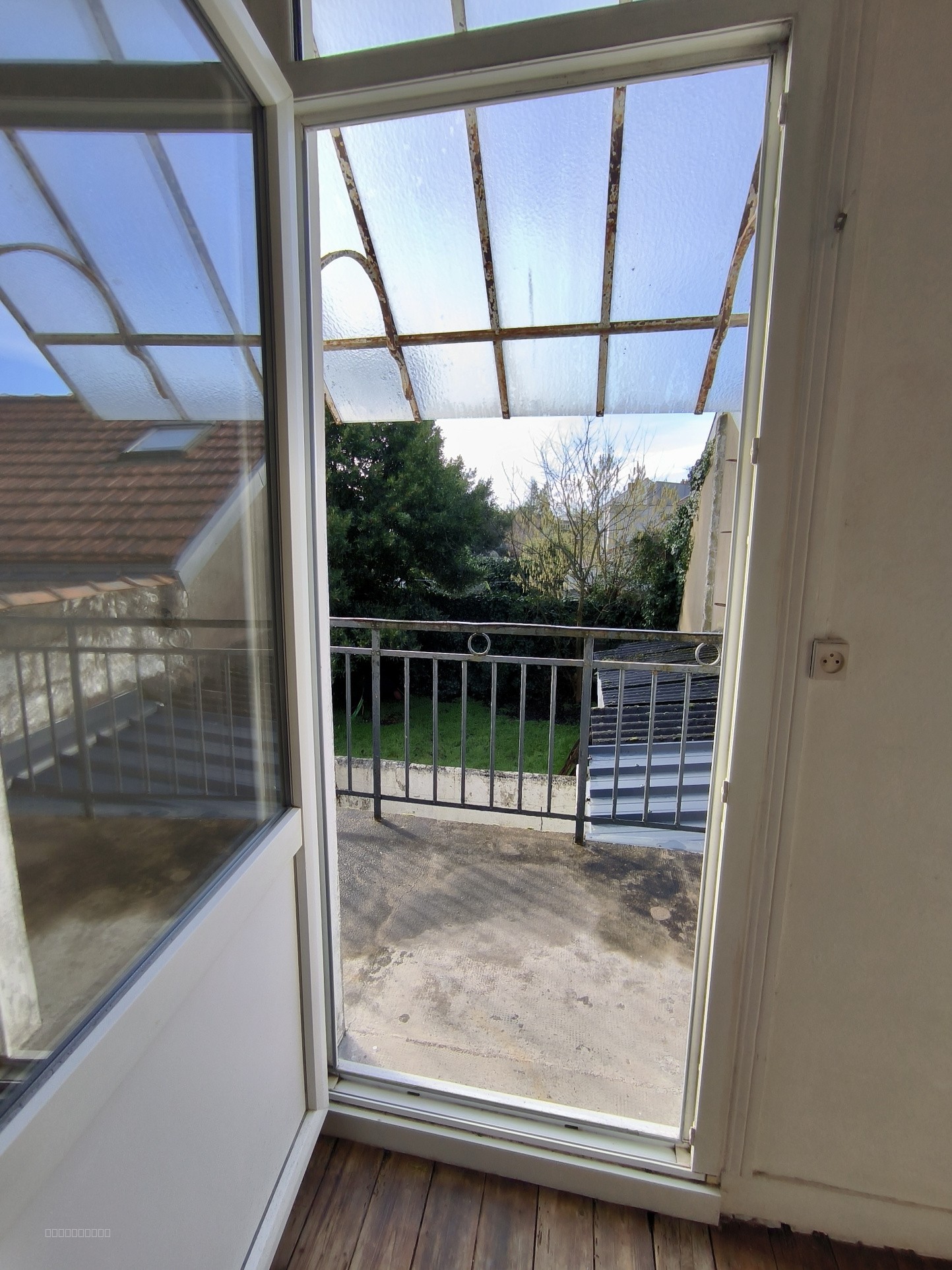 Nantes Saint-Jacques. Maison  avec cour bien exposée. 133 000 € FAI — photo 2
