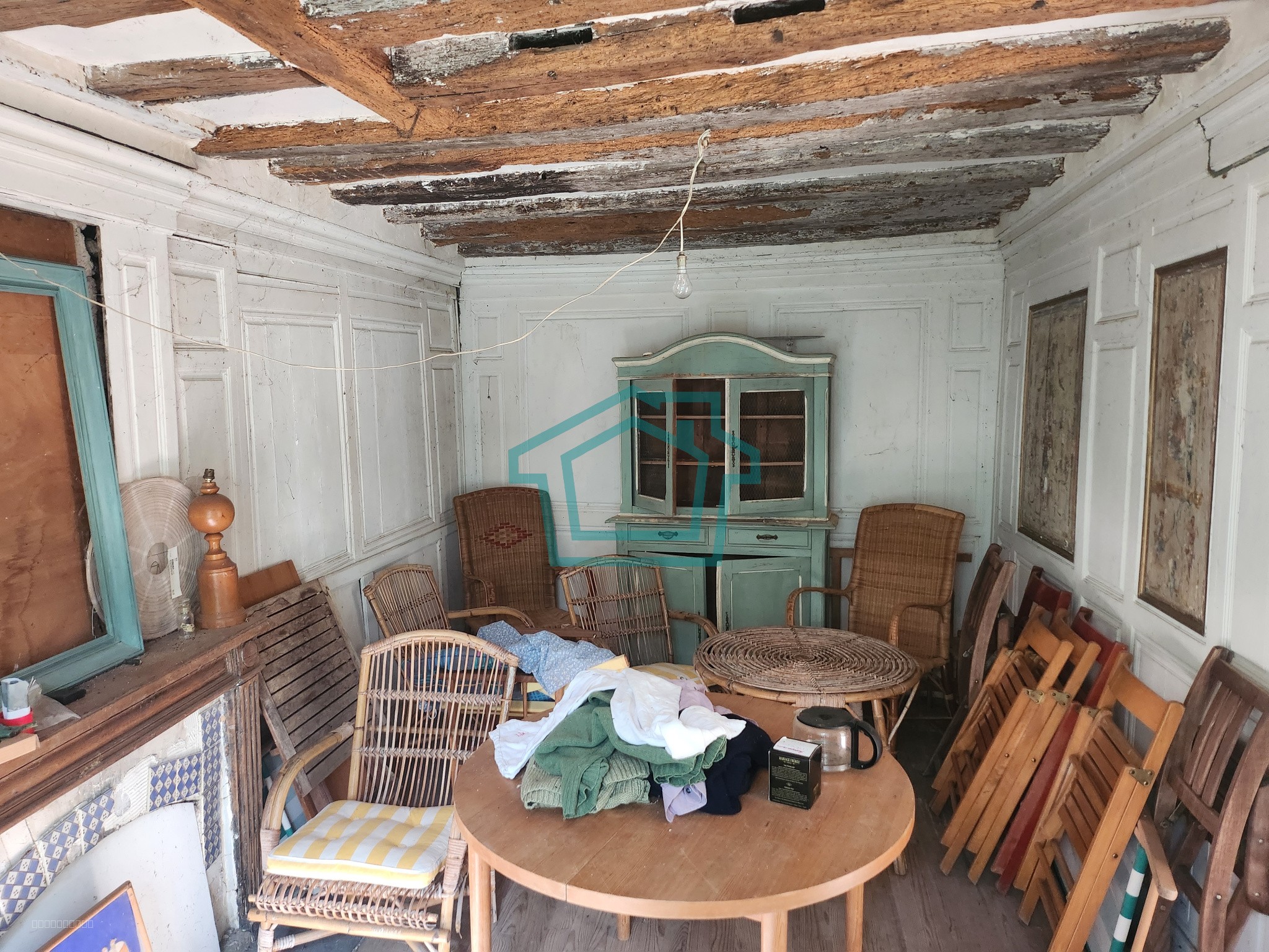 Maison en pierre à rénover entièrement - Boissy sans avoir — photo 4