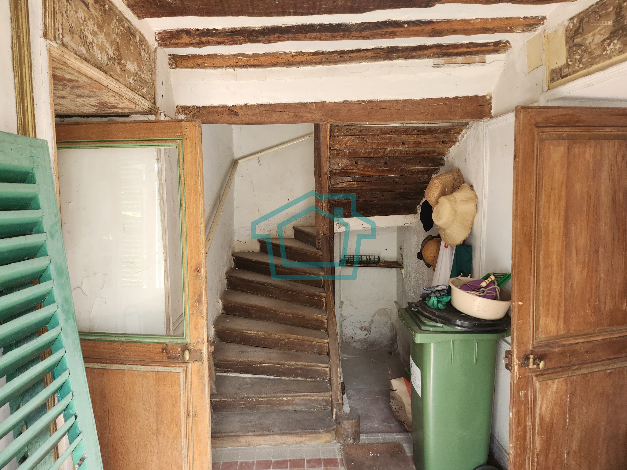 Maison en pierre à rénover entièrement - Boissy sans avoir — photo 5