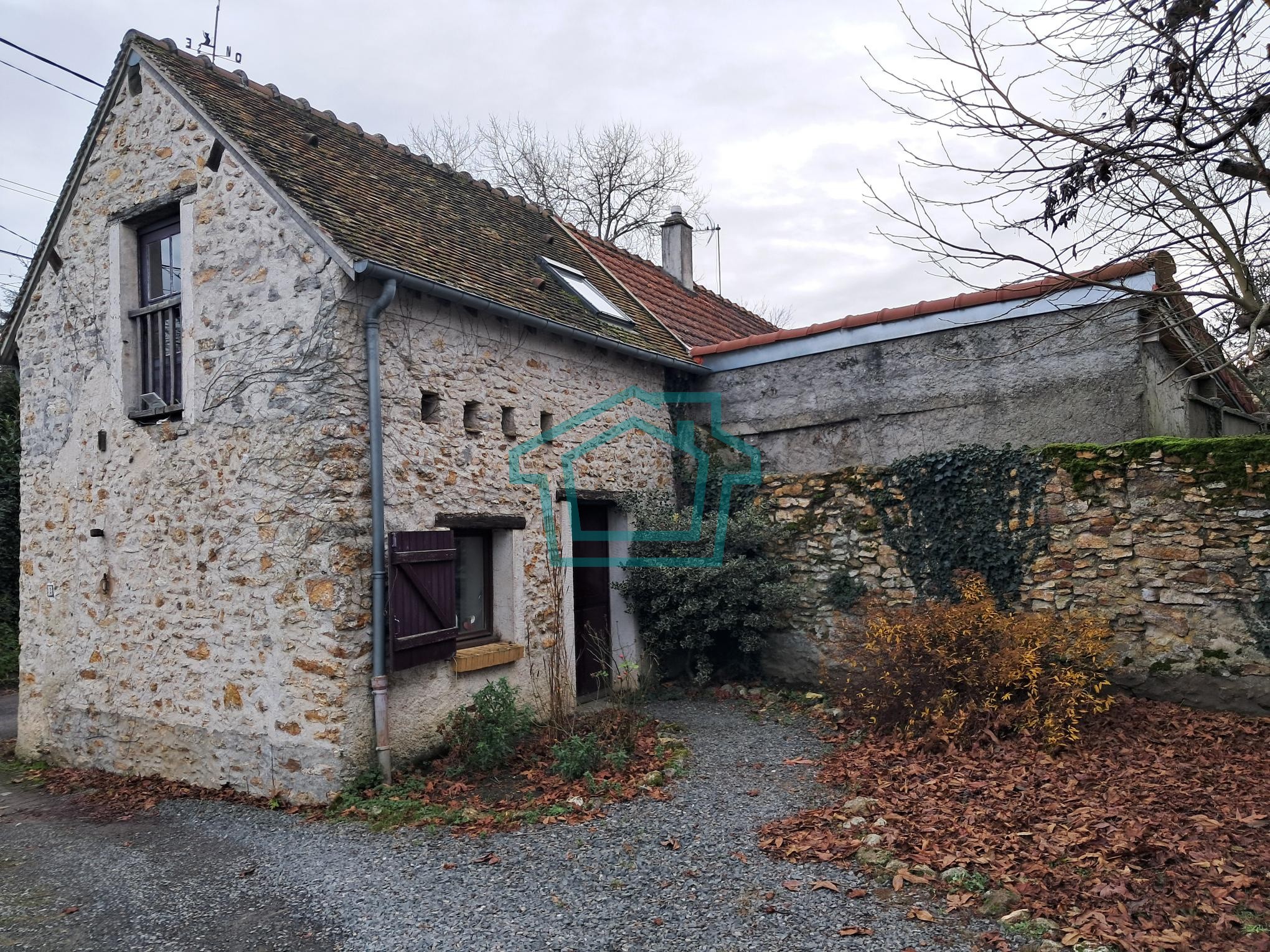 Maison ancienne - proche THOIRY 78770 — photo 8