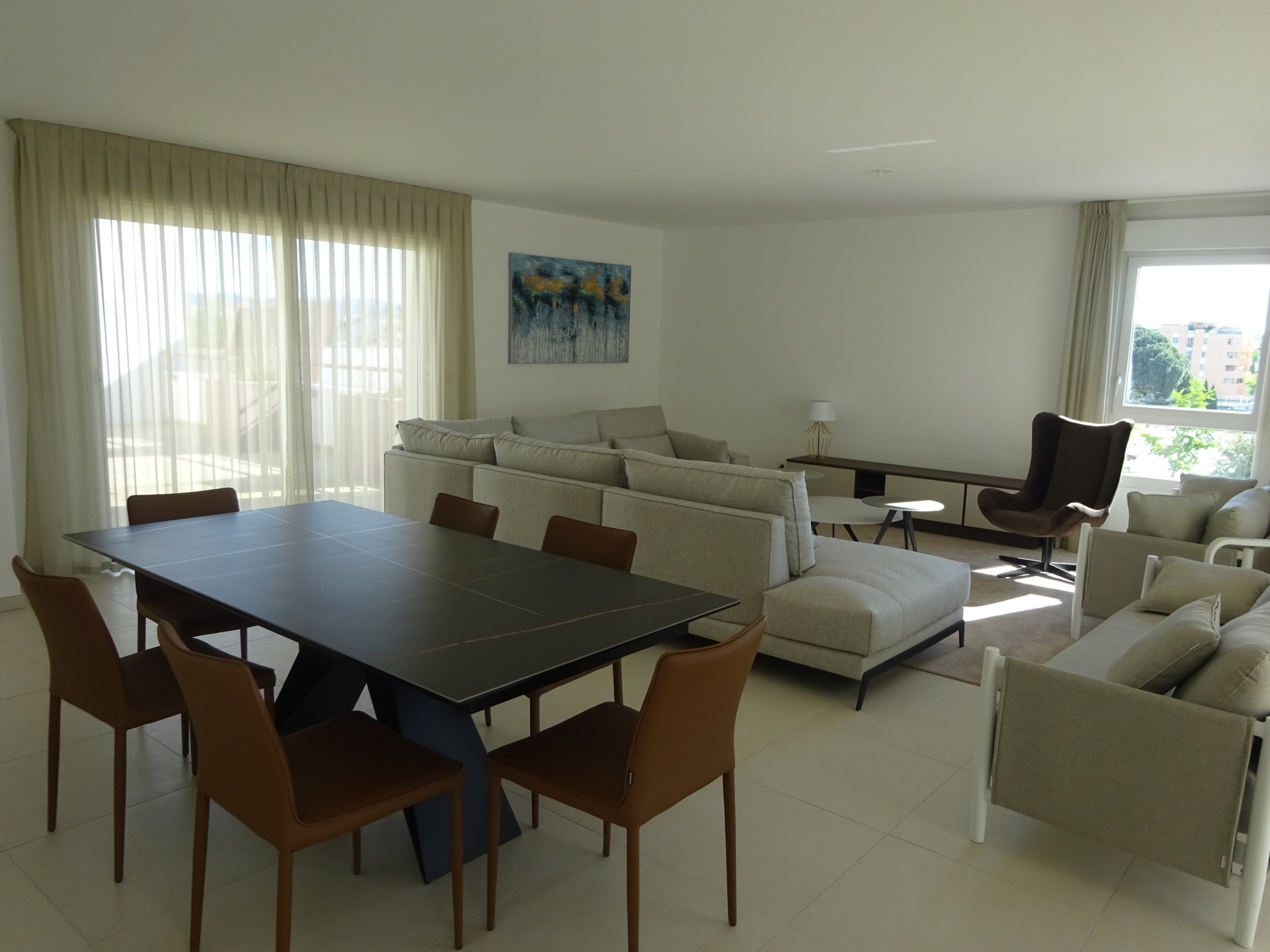 À vendre à Alès : appartement neuf avec terrasses — photo 8