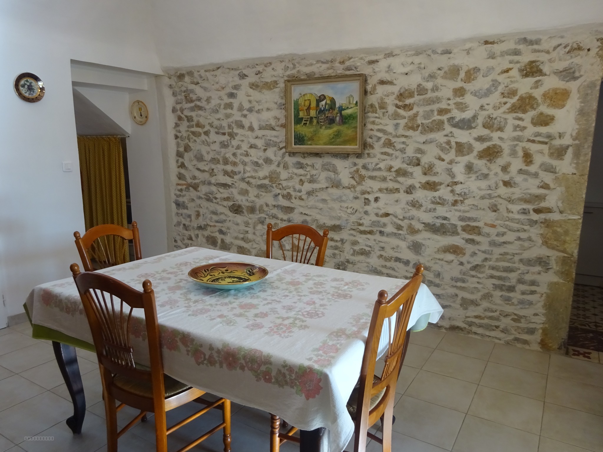 Saint Ambroix , dans hameau à 5mn en bord de cèze , très beau mas de village — photo 6