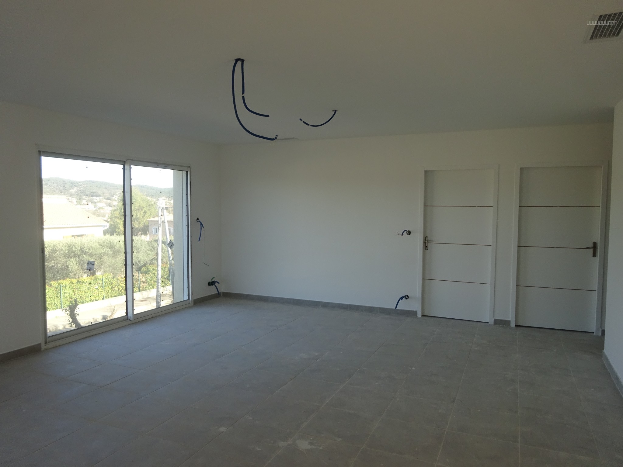 Alès, maison neuve, 5 mn du centre ville, belle contemporaine avec vue — photo 9