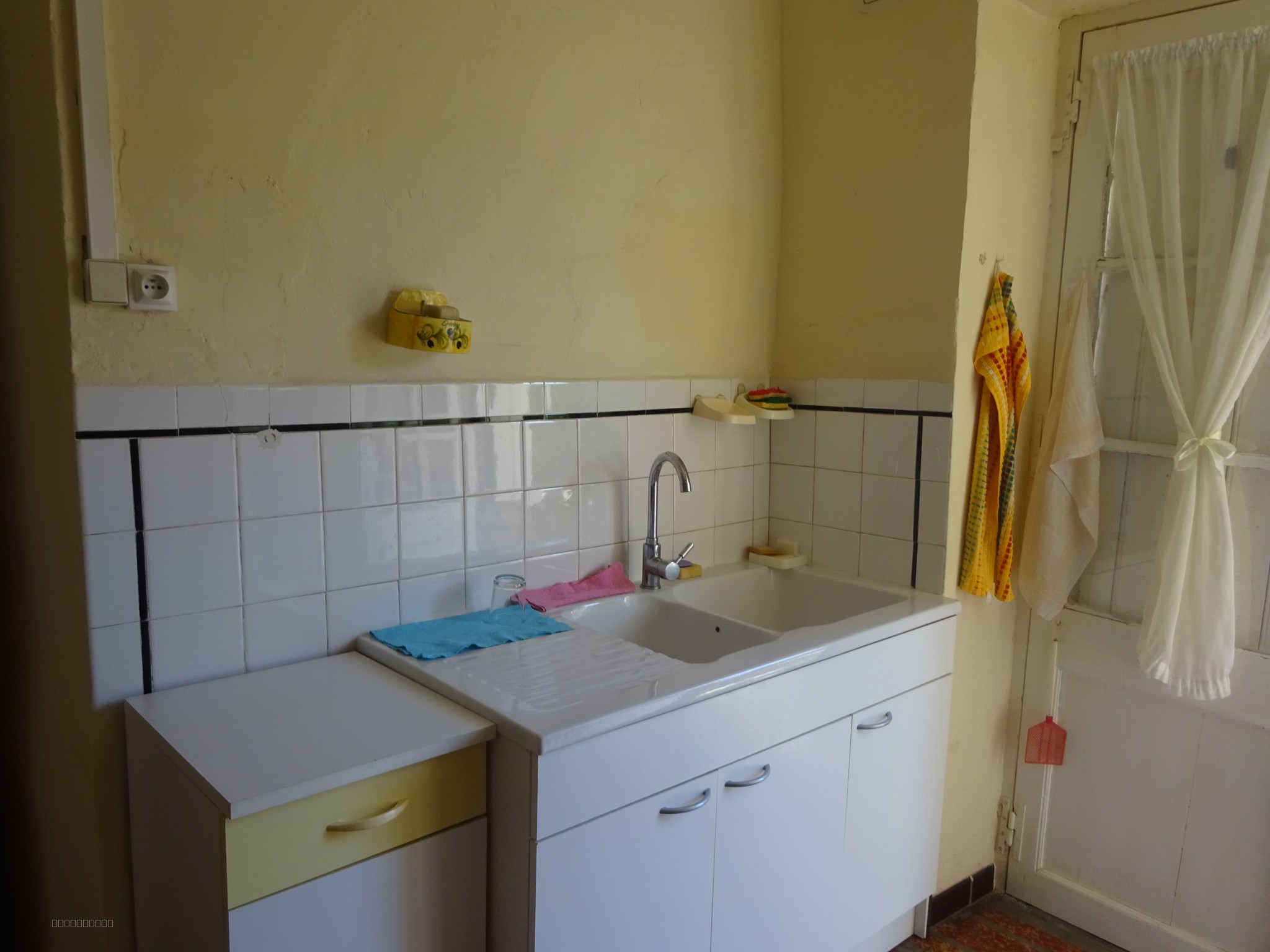 Saint Ambroix , dans hameau à 5mn en bord de cèze , très beau mas de village — photo 20