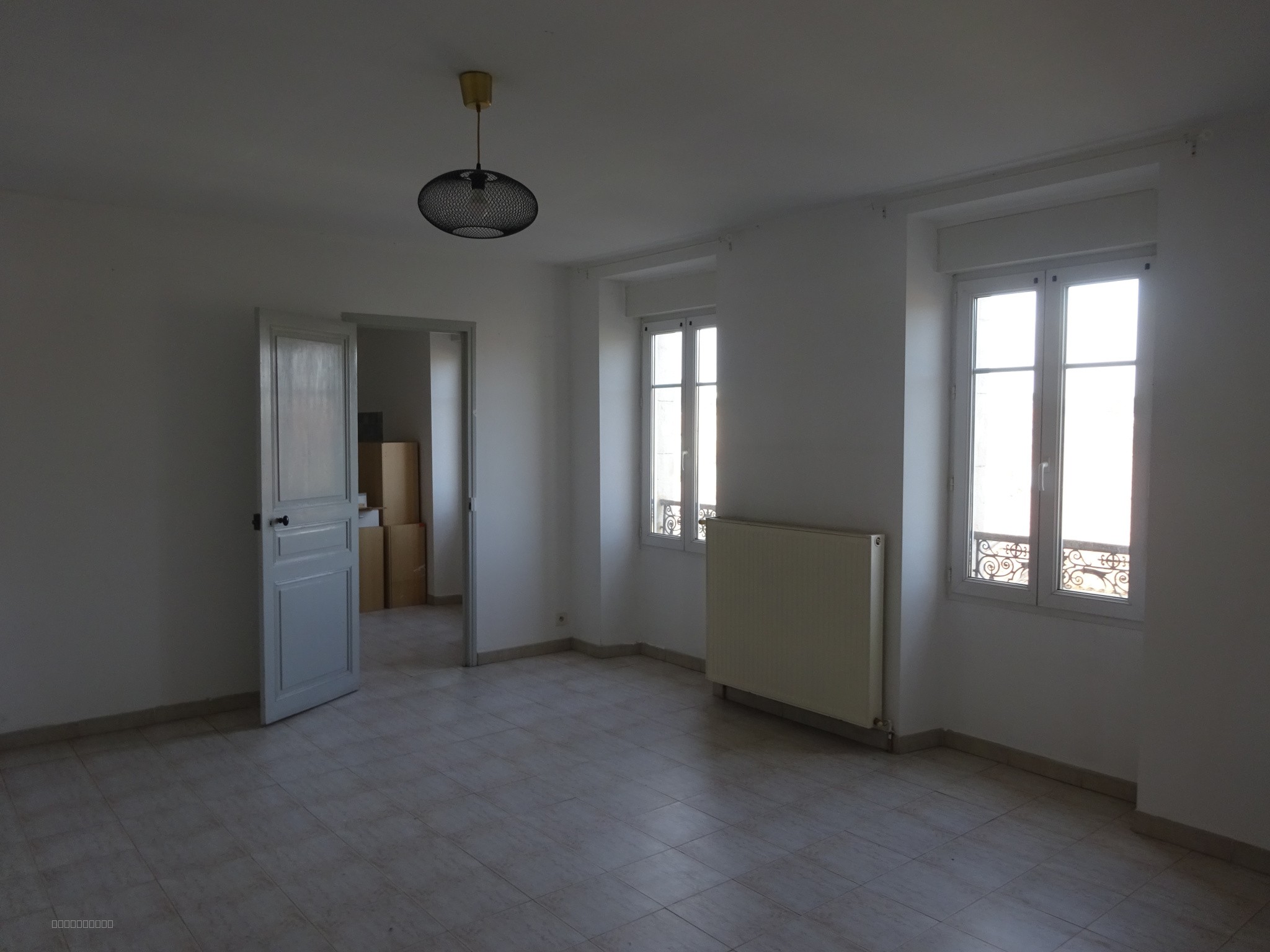 LOCATION APPARTEMENT 3 CHAMBRES, 99 M2 HABITABLES — photo 2