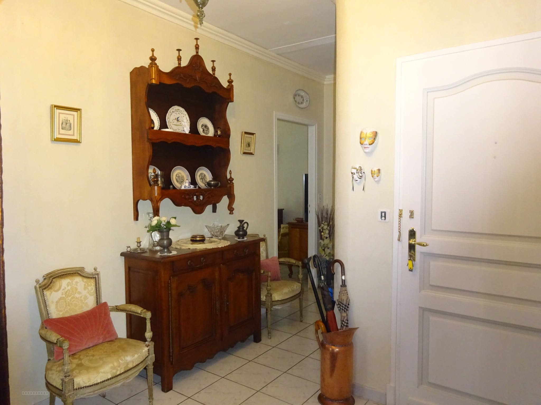 Centre ville , Grand appartement en vente avec terrasse à Alès — photo 6