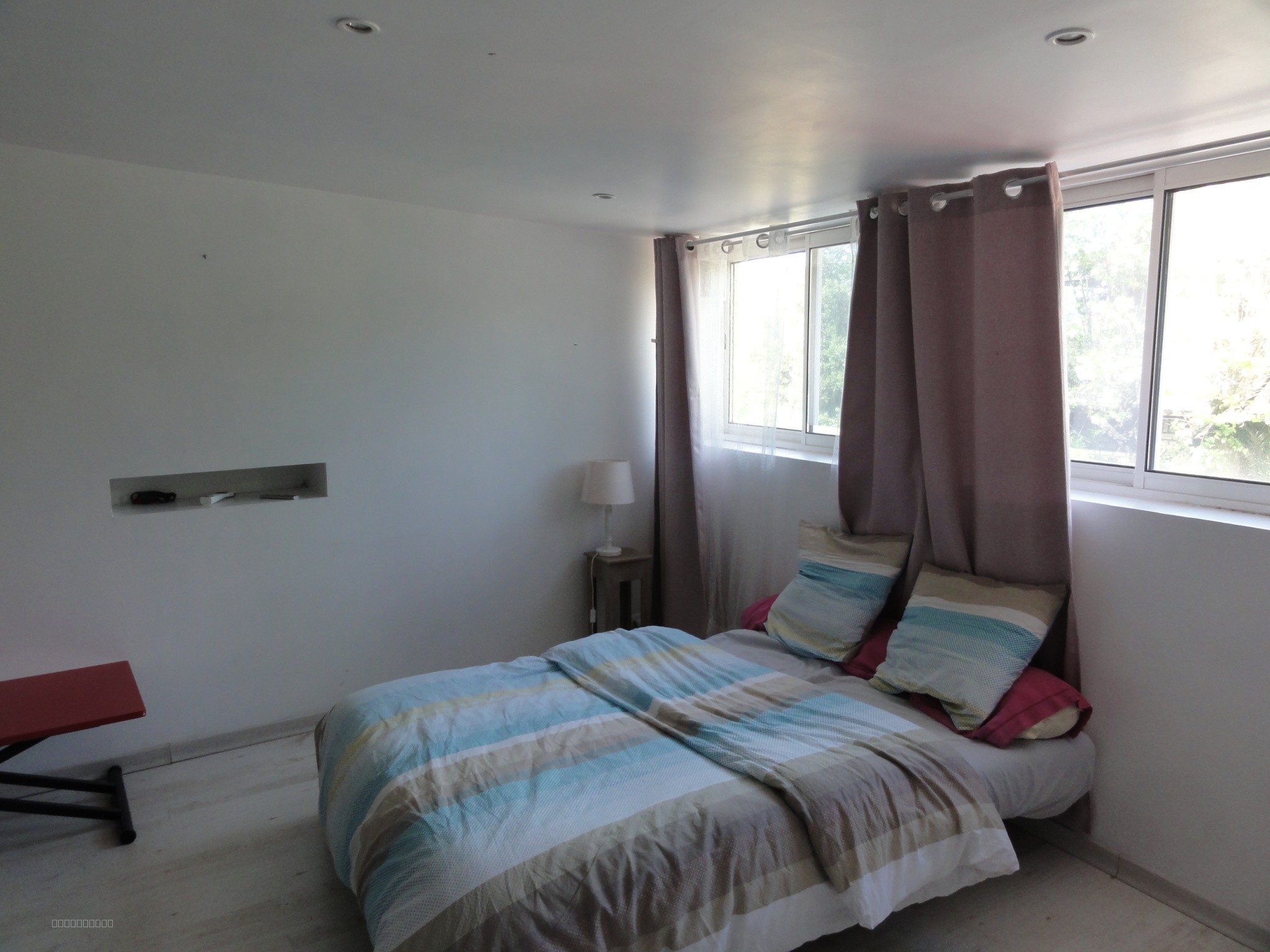 À Alès, appartement avec terrasse dernier étage 5 pièces à acheter — photo 14