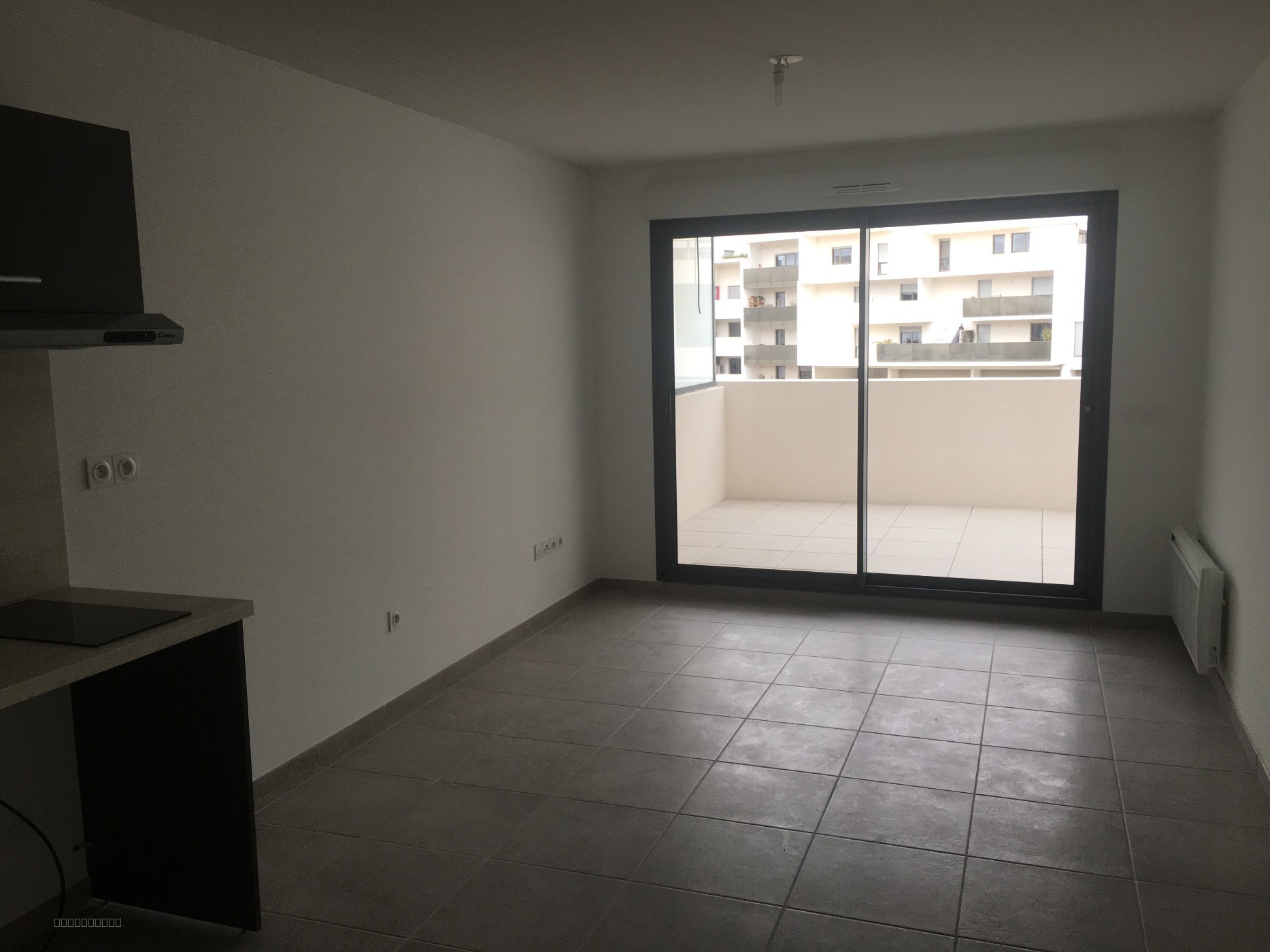 Avec locataire en place, appartement 2 pièces, Montpellier, Résidence Eden Square — photo 2