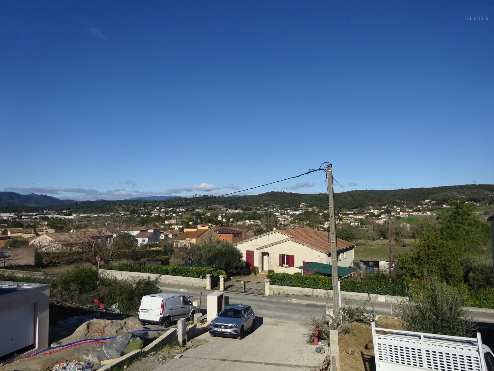 Alès, maison neuve, 5 mn du centre ville, belle contemporaine avec vue — photo 5