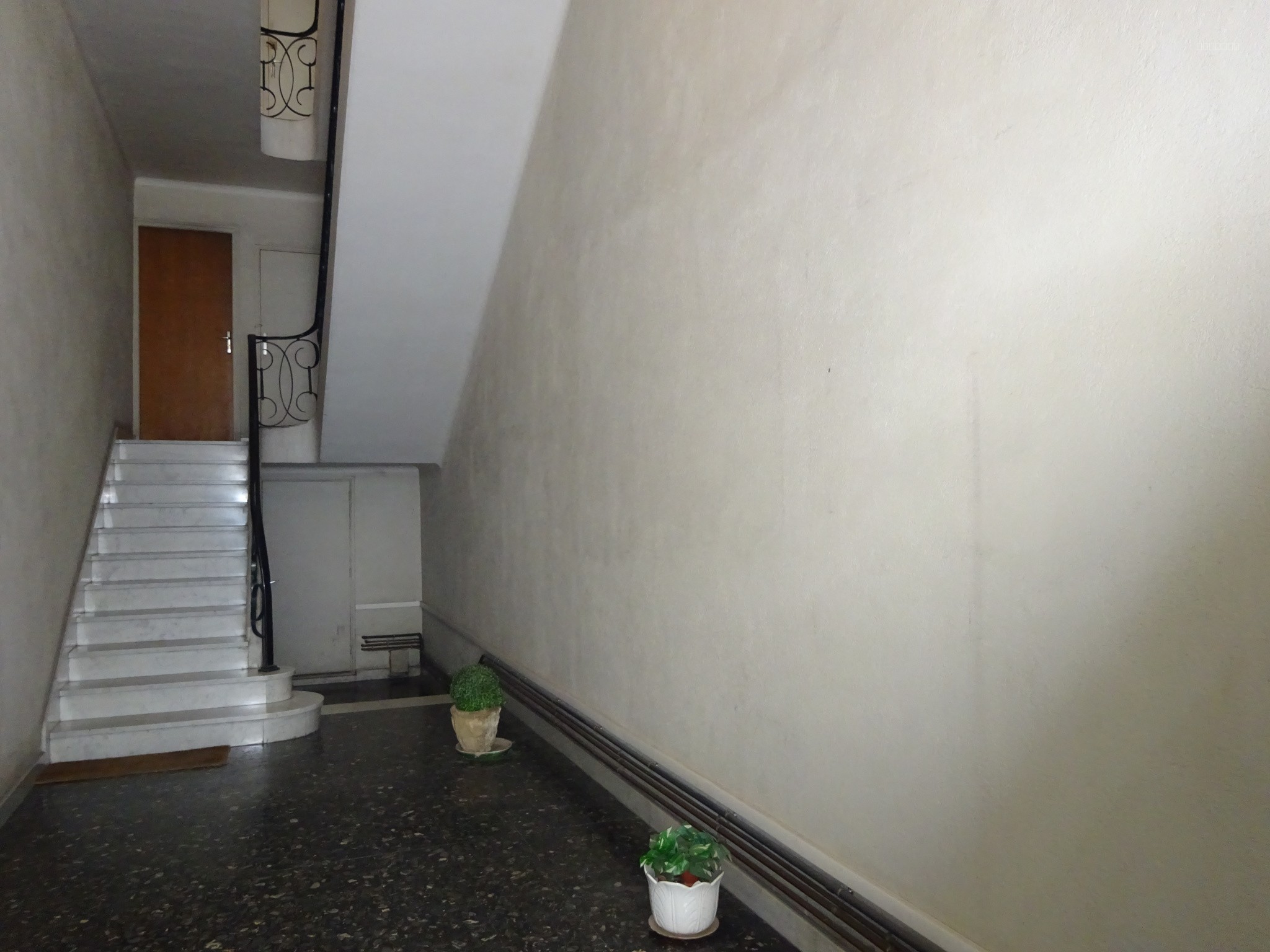 Centre ville , Grand appartement en vente avec terrasse à Alès — photo 11